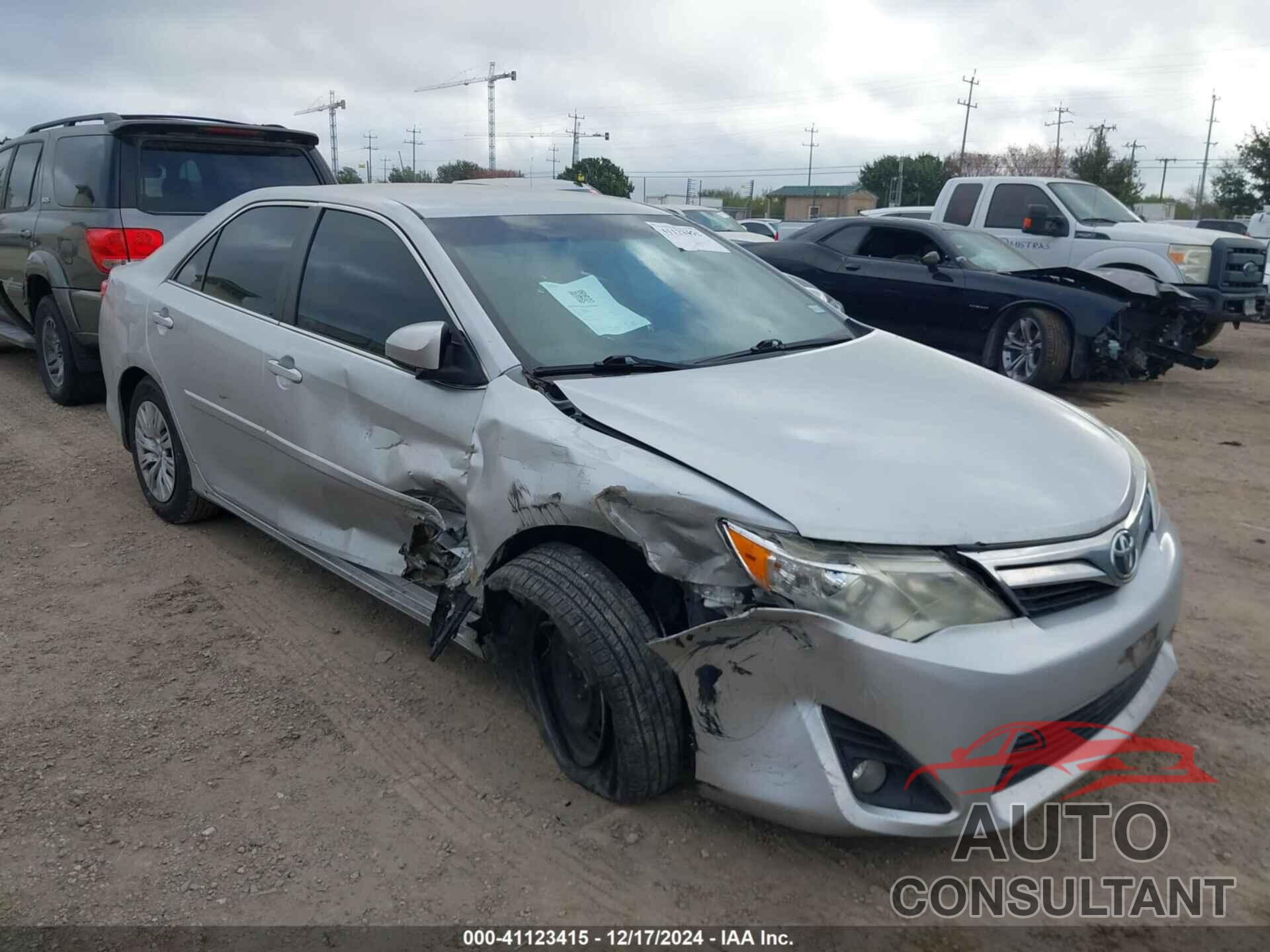 TOYOTA CAMRY 2014 - 4T4BF1FK7ER360597