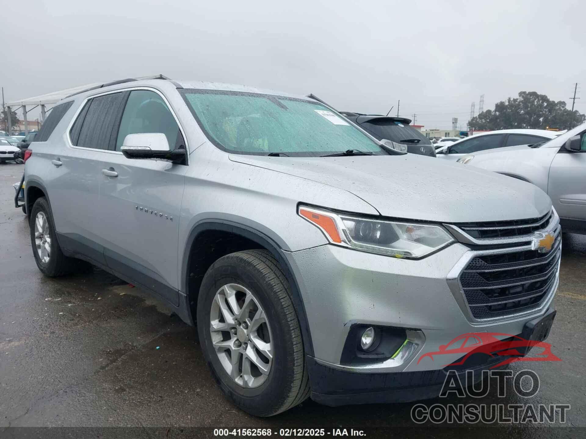 CHEVROLET TRAVERSE 2019 - 1GNERGKW9KJ120342