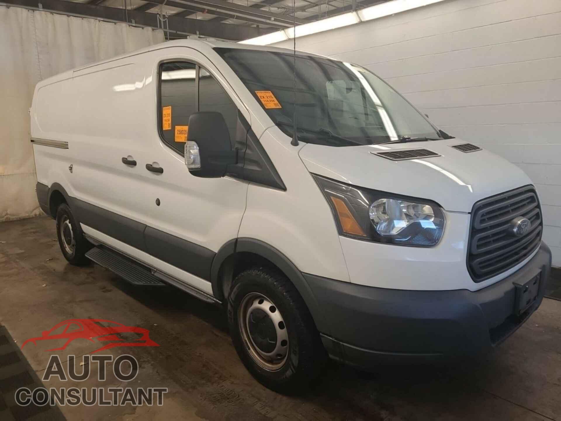 FORD TRANSIT 2017 - 1FTYR1YM1HKA31991