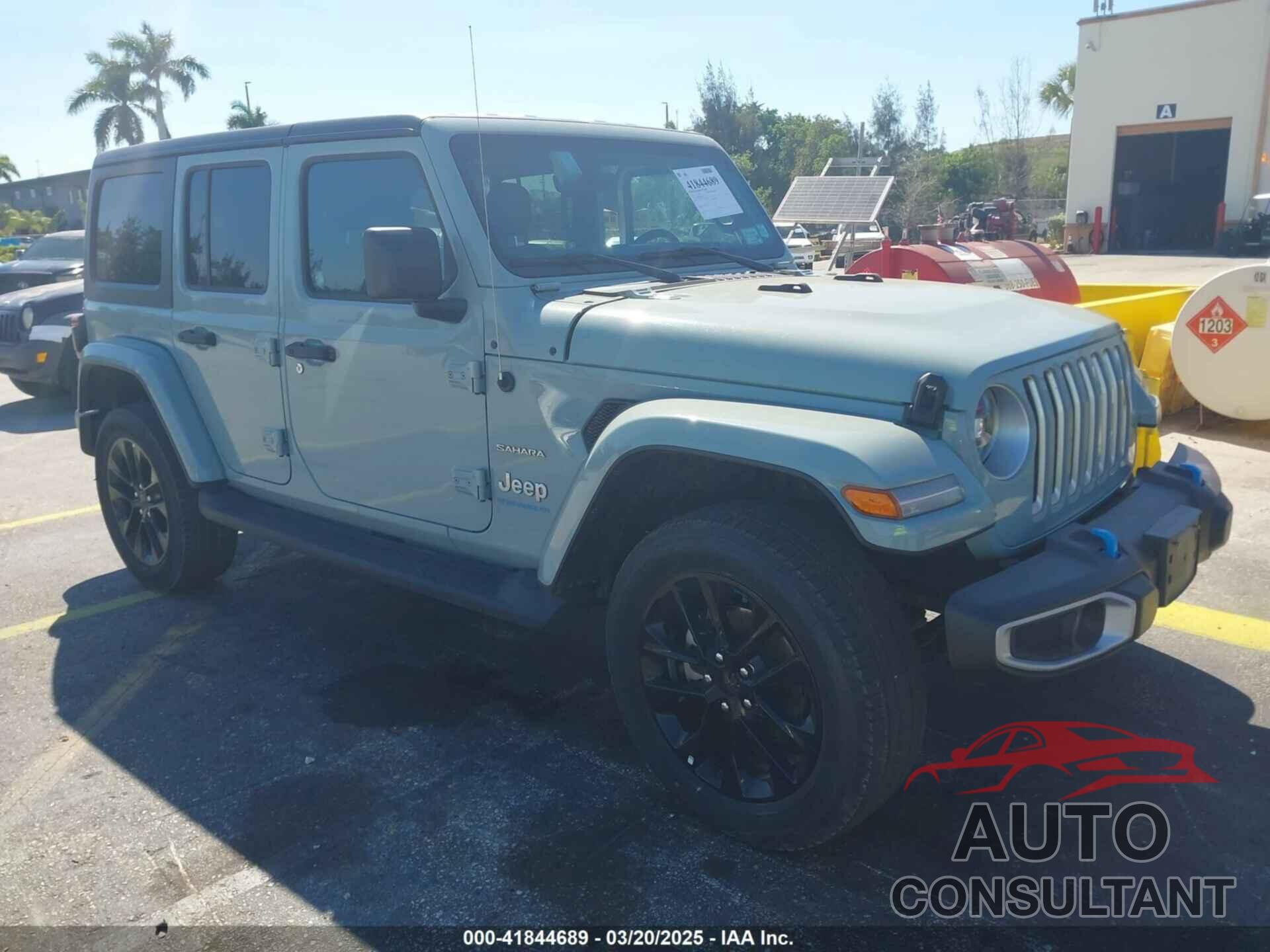JEEP WRANGLER 4XE 2023 - 1C4JJXP66PW627264