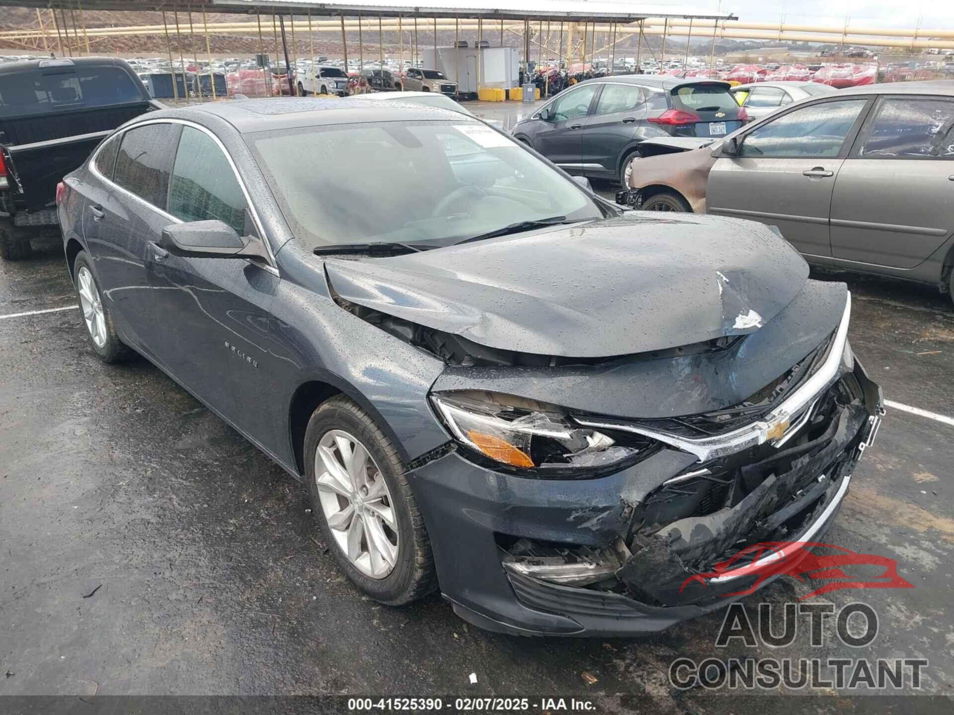 CHEVROLET MALIBU 2020 - 1G1ZD5ST1LF010983