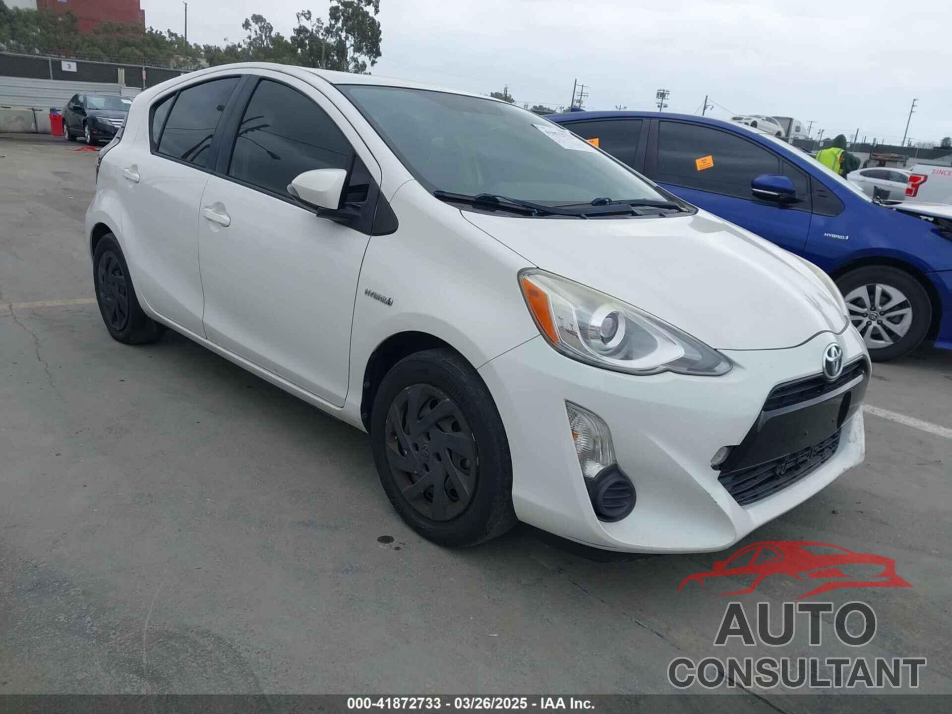 TOYOTA PRIUS C 2015 - JTDKDTB32F1582434