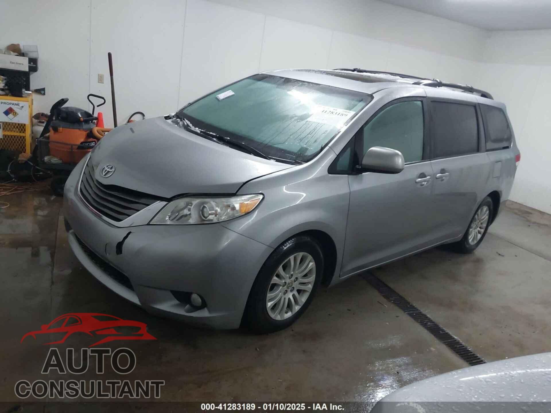TOYOTA SIENNA 2013 - 5TDYK3DC8DS385863