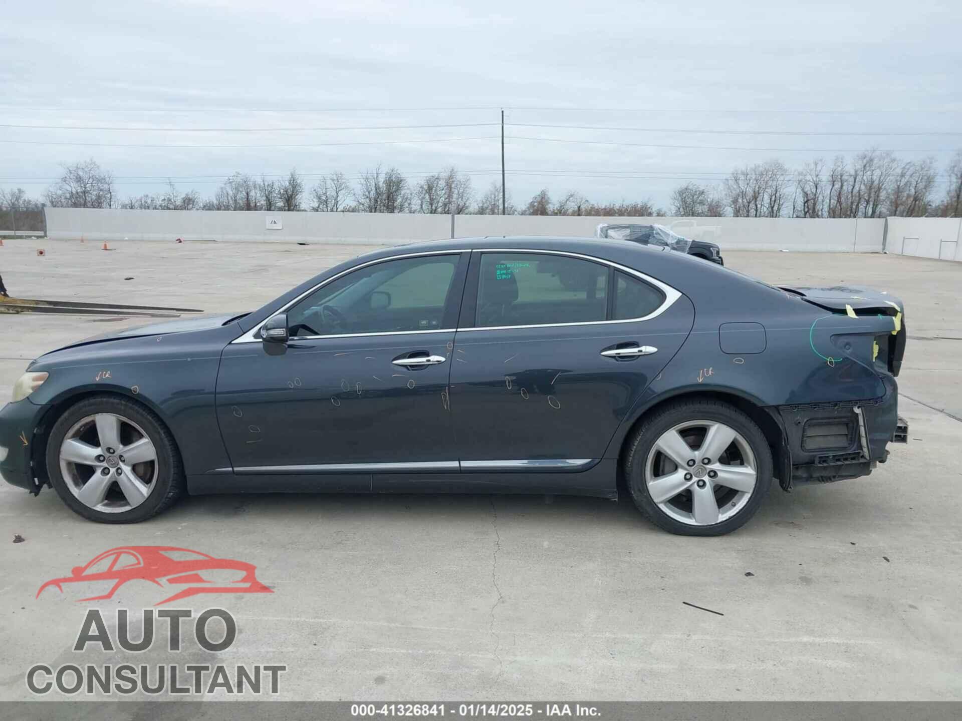 LEXUS LS 460 2011 - JTHBL5EF2B5104746