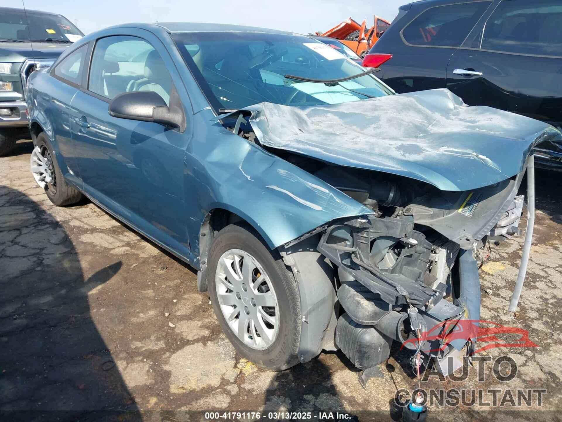 CHEVROLET COBALT 2010 - 1G1AA1F53A7122170