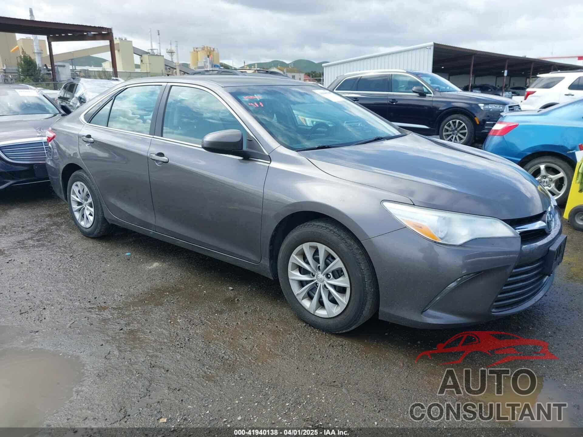 TOYOTA CAMRY 2017 - 4T1BF1FK5HU321652