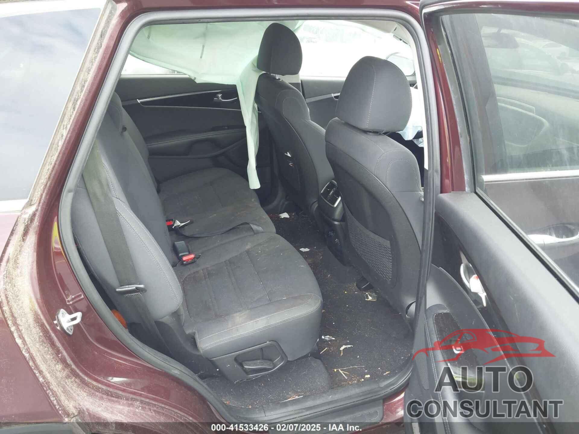 KIA SORENTO 2019 - 5XYPG4A53KG481998