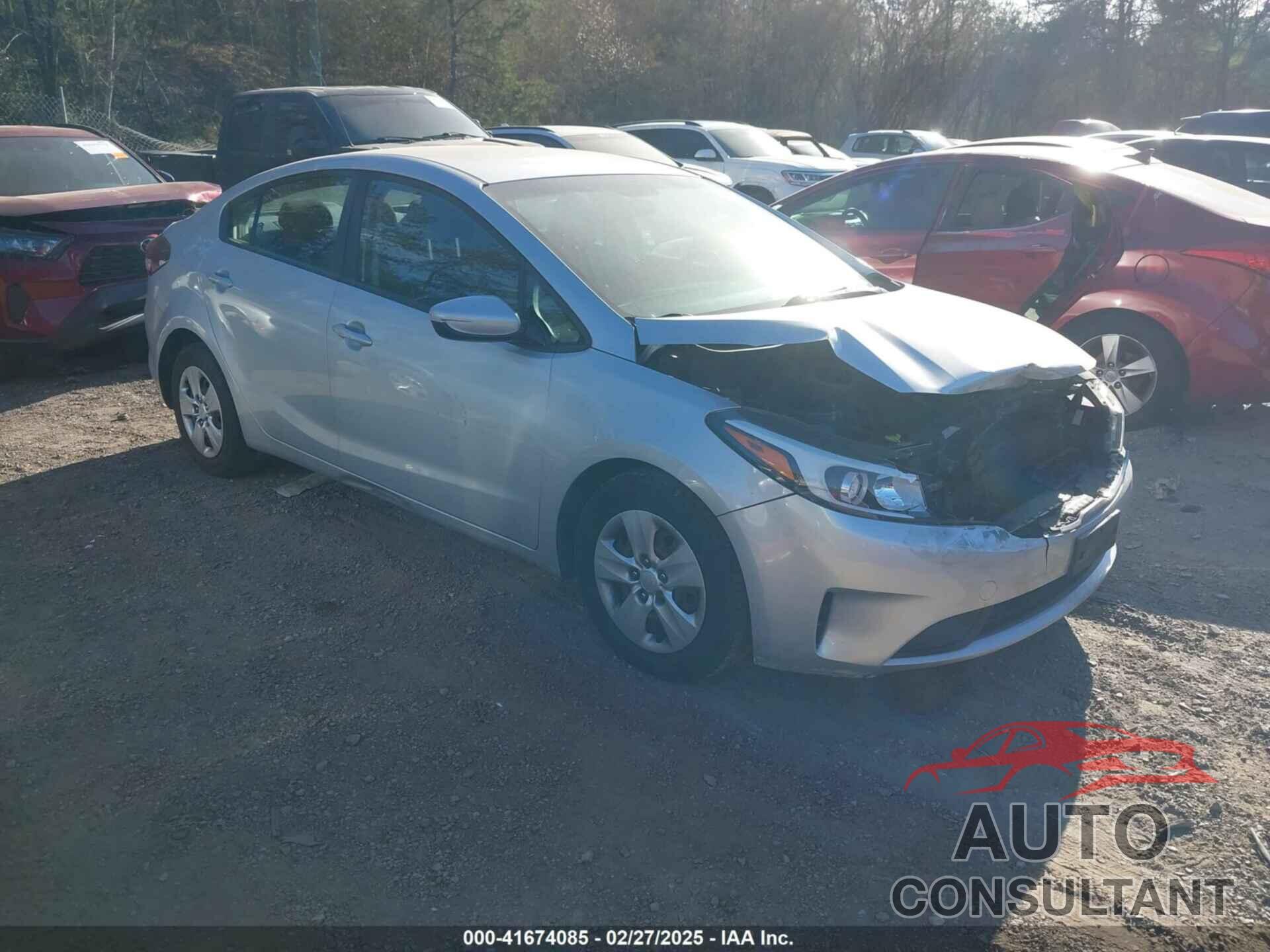 KIA FORTE 2018 - 3KPFK4A78JE234645