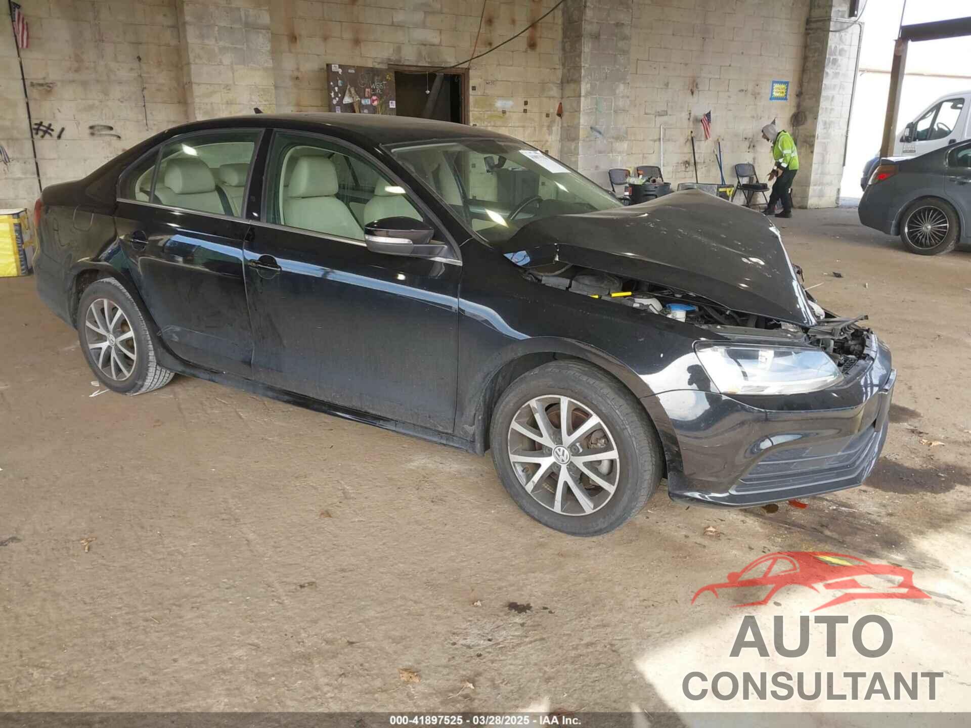VOLKSWAGEN JETTA 2018 - 3VWDB7AJ3JM257368