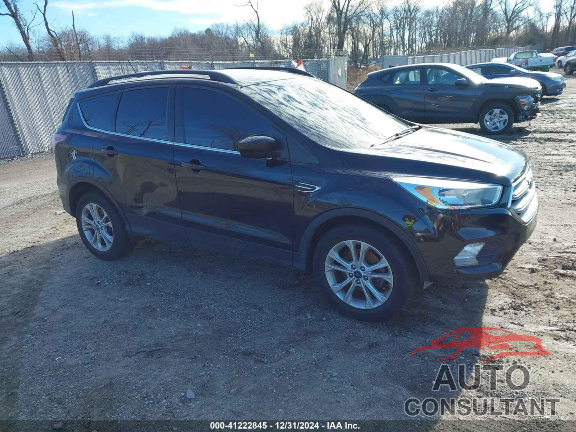 FORD ESCAPE 2018 - 1FMCU0GD2JUA15549