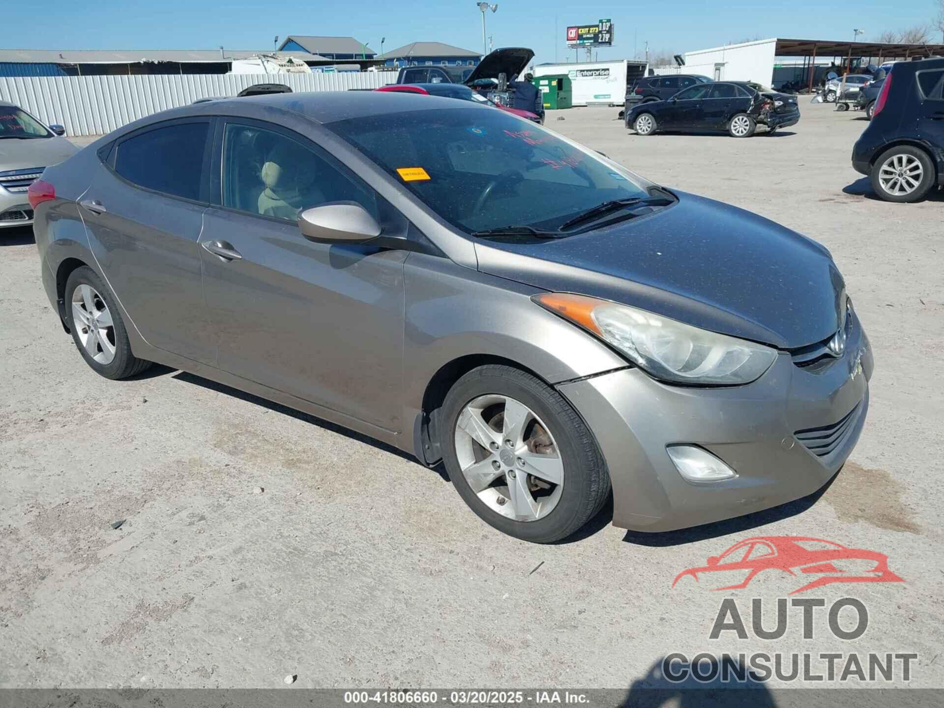 HYUNDAI ELANTRA 2013 - 5NPDH4AE6DH348521