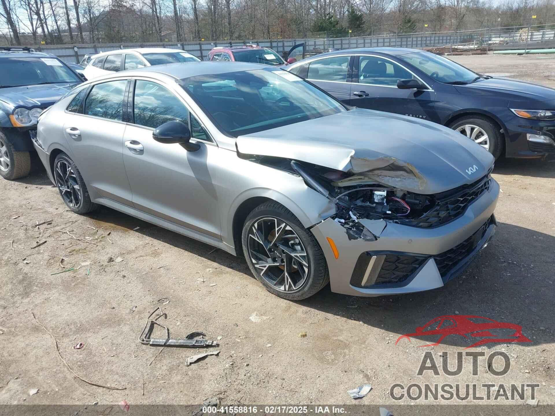 KIA K5 2025 - KNAG64J7XS5274065