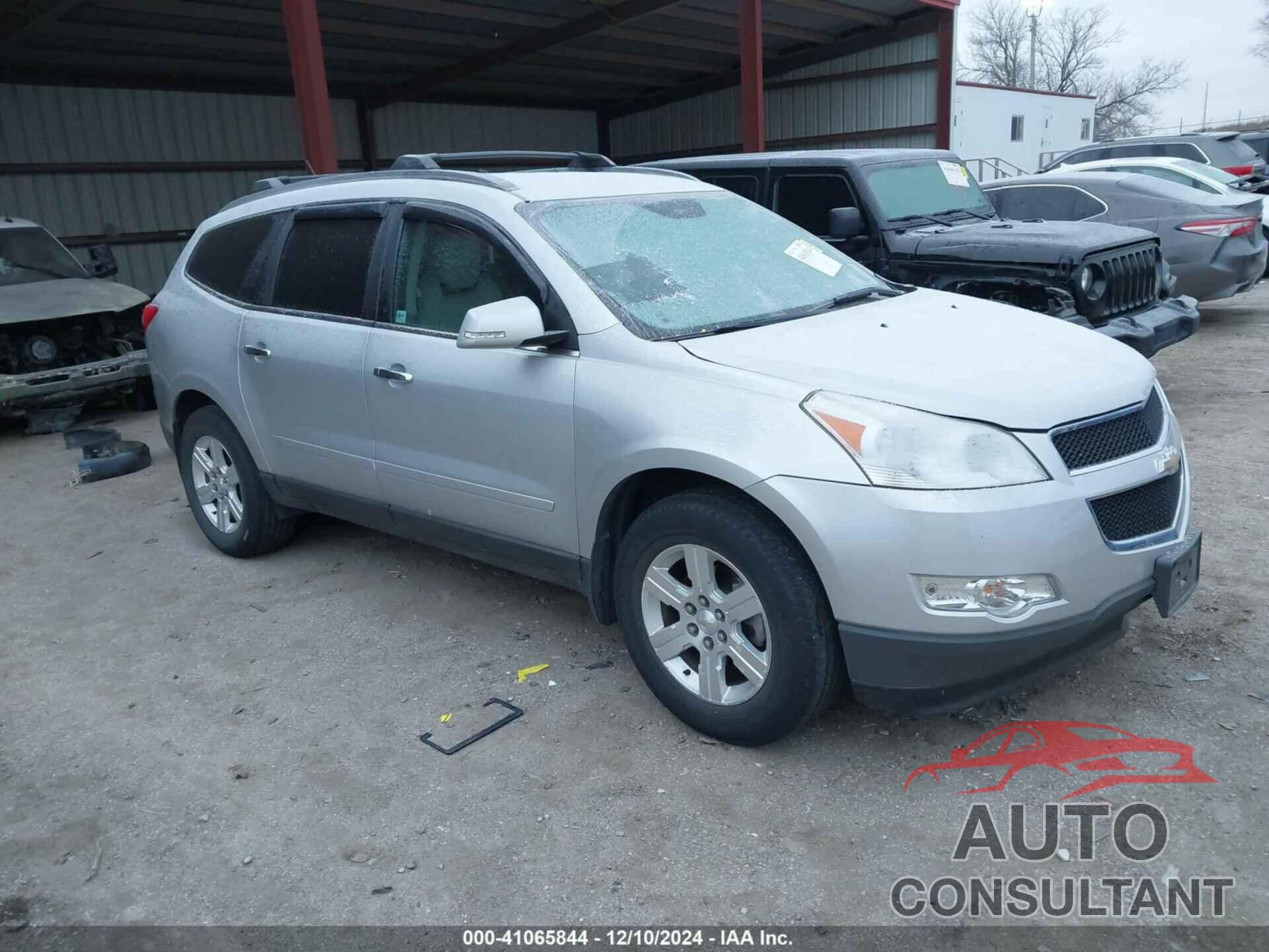 CHEVROLET TRAVERSE 2011 - 1GNKVJED8BJ286437