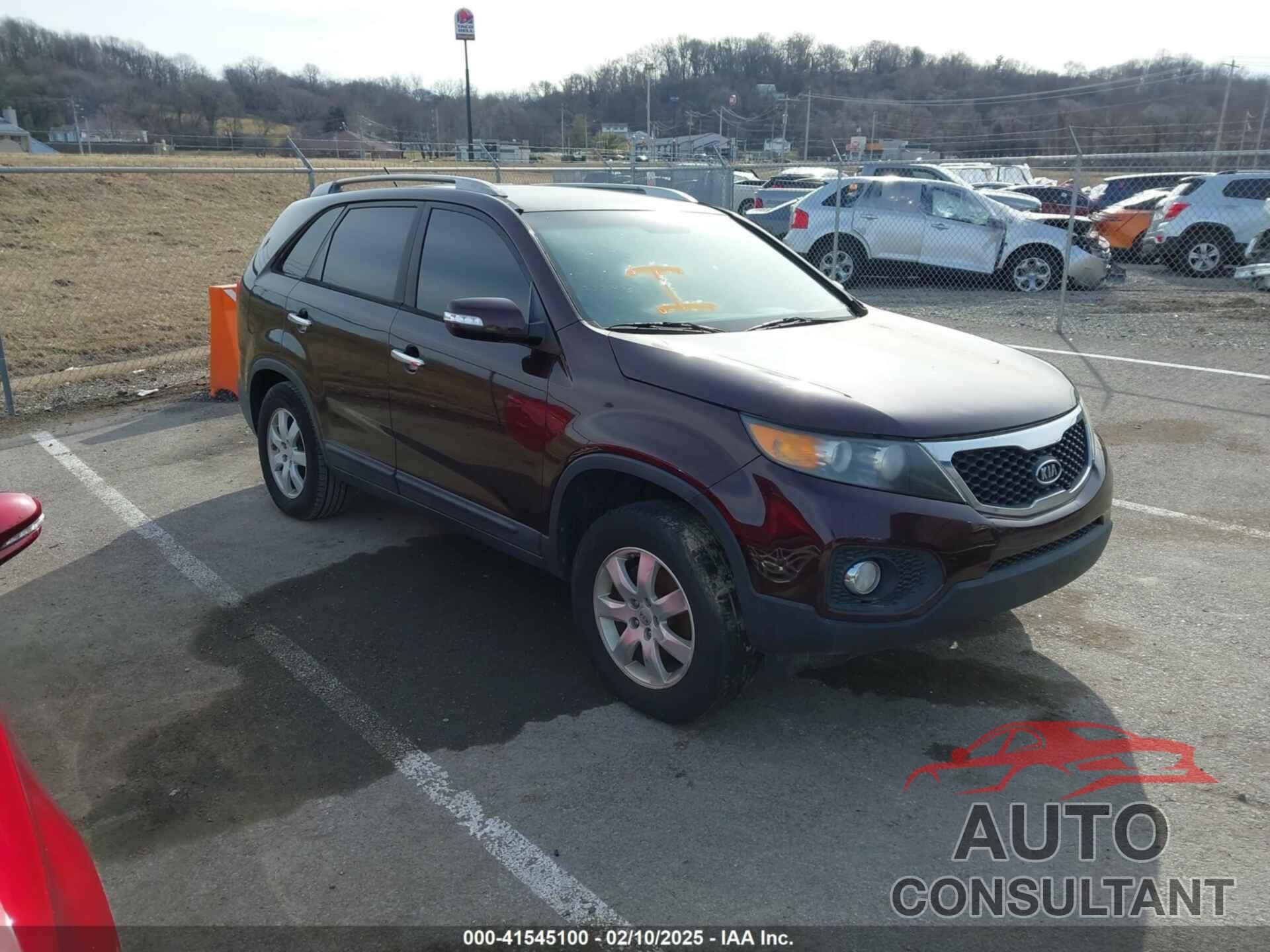 KIA SORENTO 2012 - 5XYKT4A60CG232476