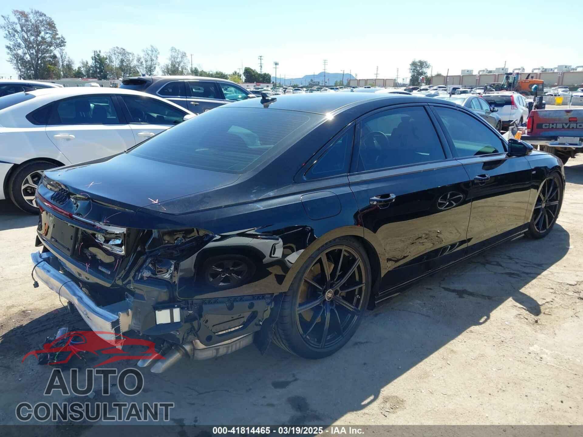 AUDI A8 2024 - WAULDAF88RN014956