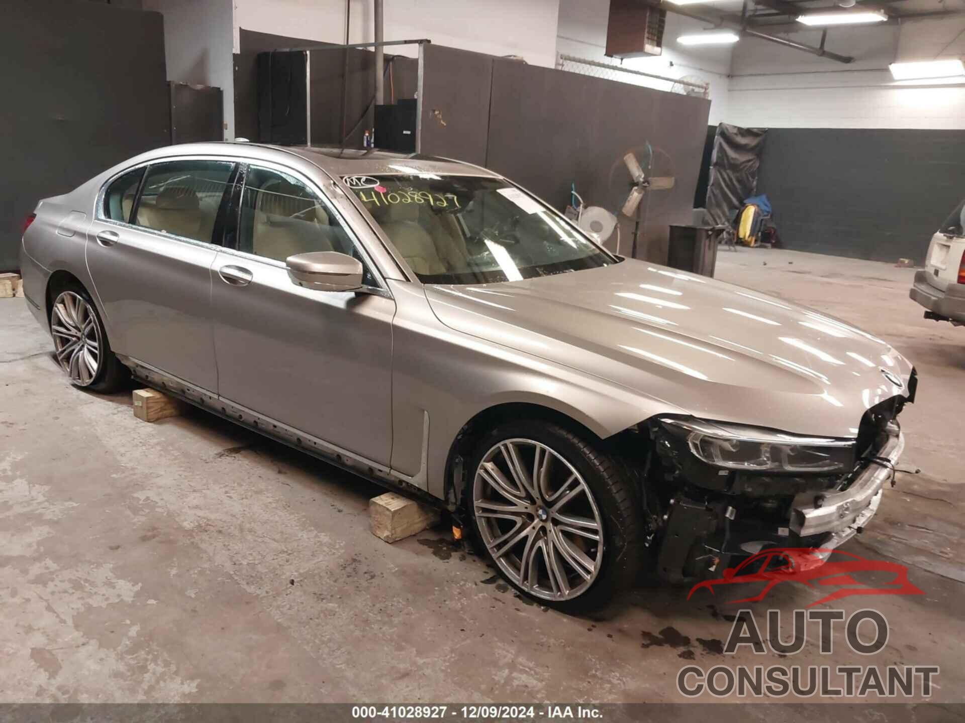 BMW 740 2022 - WBA7T4C04NCJ42959