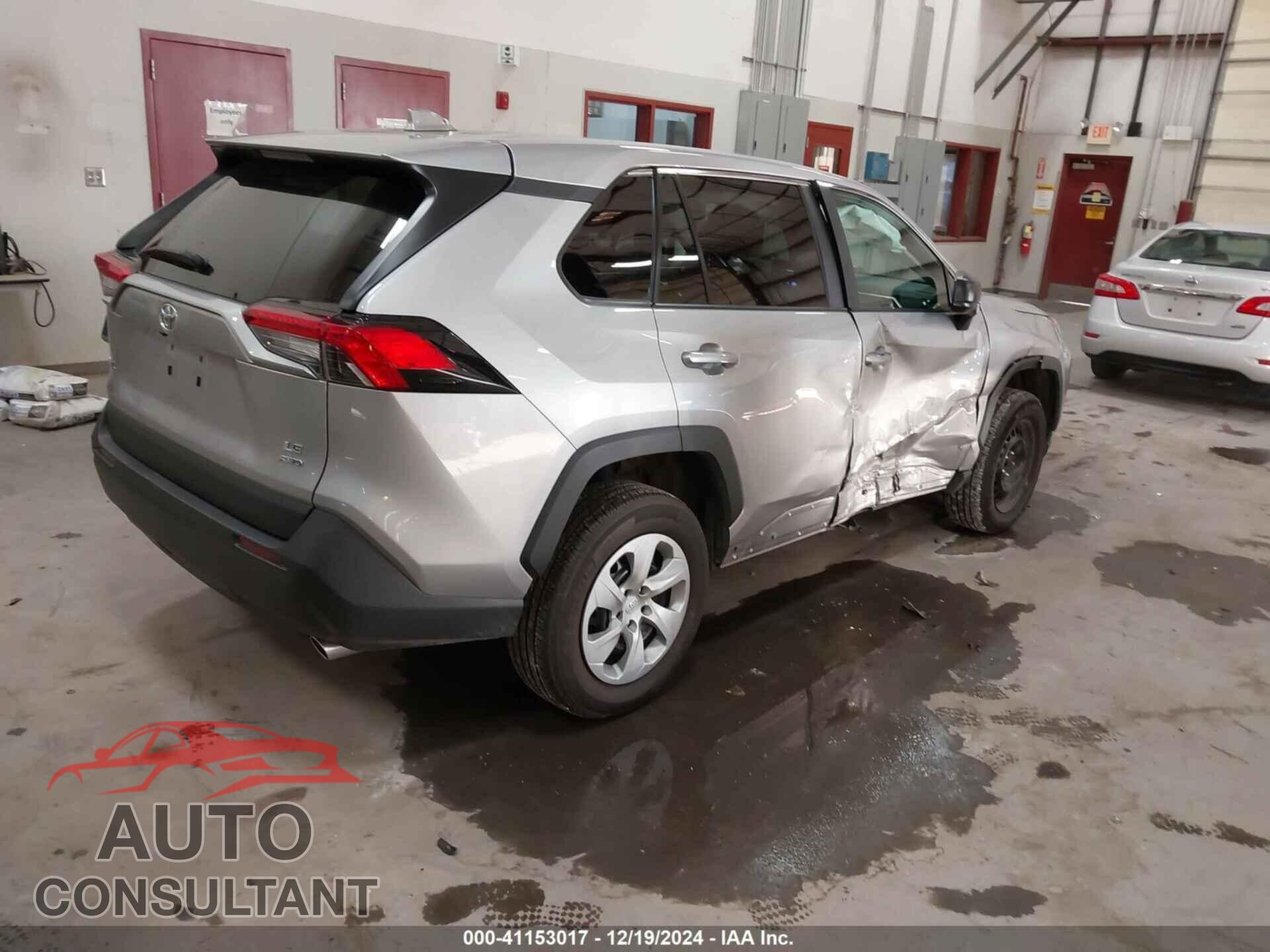 TOYOTA RAV4 2023 - 2T3F1RFVXPC370183