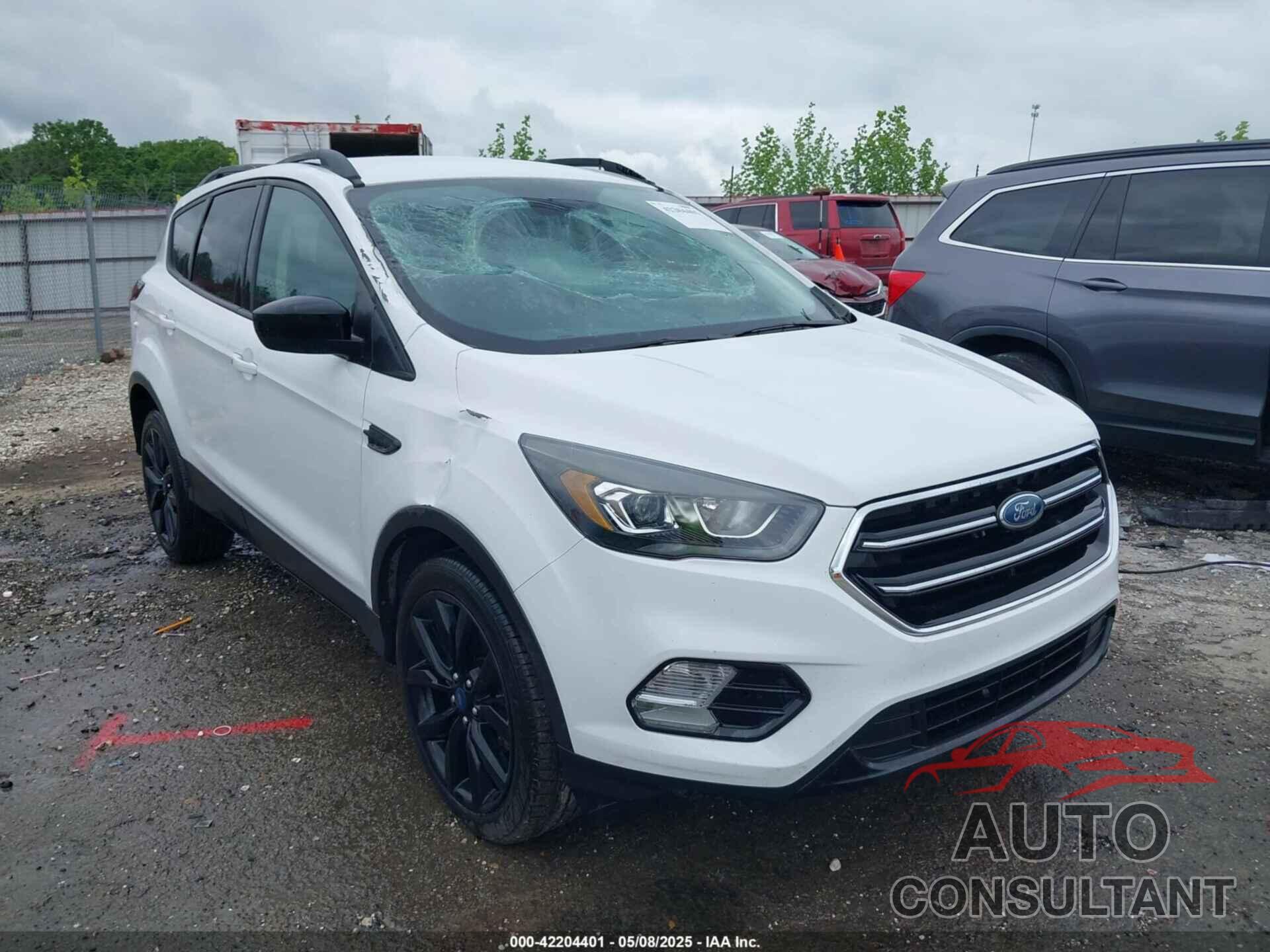 FORD ESCAPE 2019 - 1FMCU0GD2KUC46050