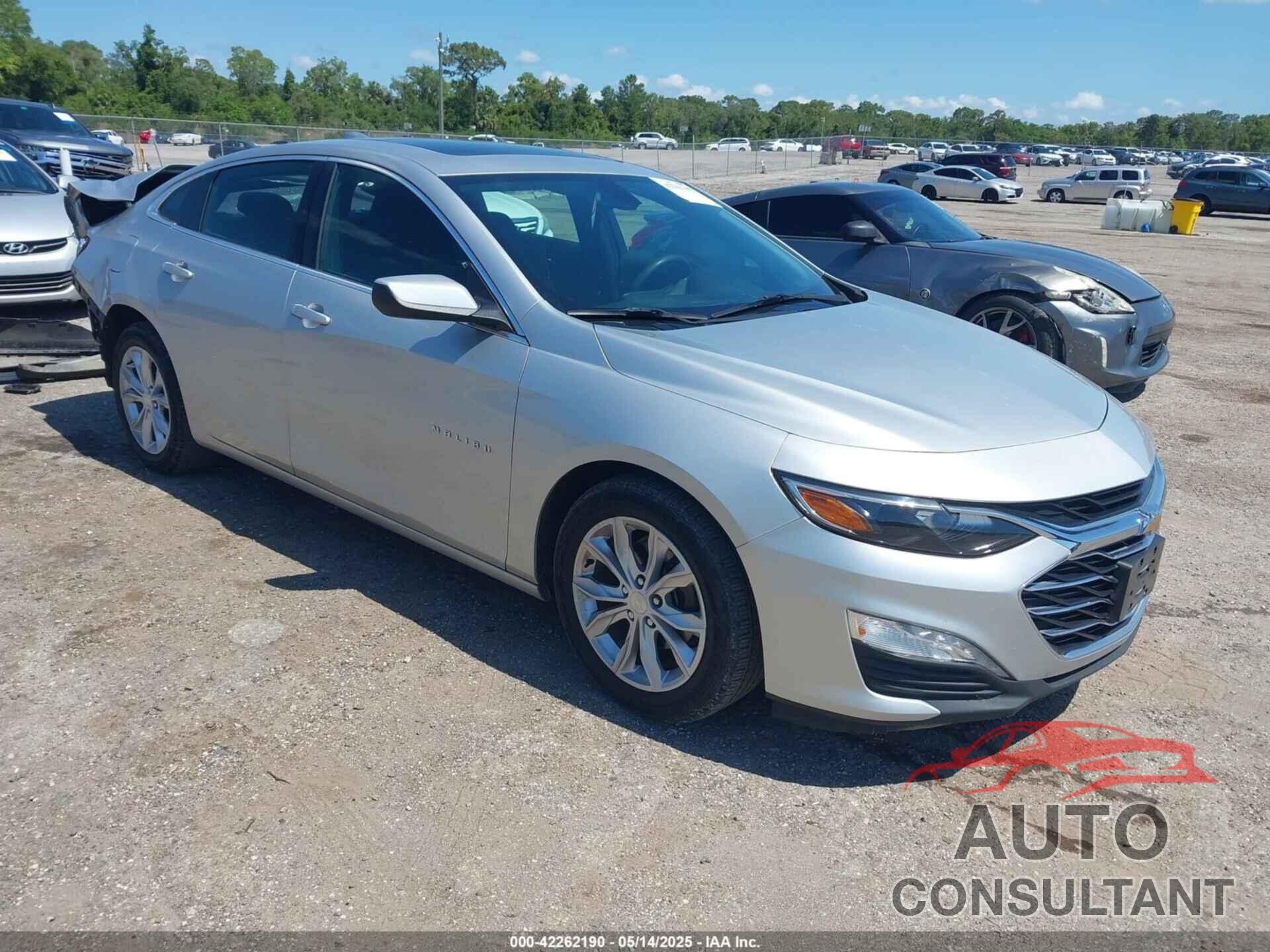 CHEVROLET MALIBU 2020 - 1G1ZD5ST1LF010742