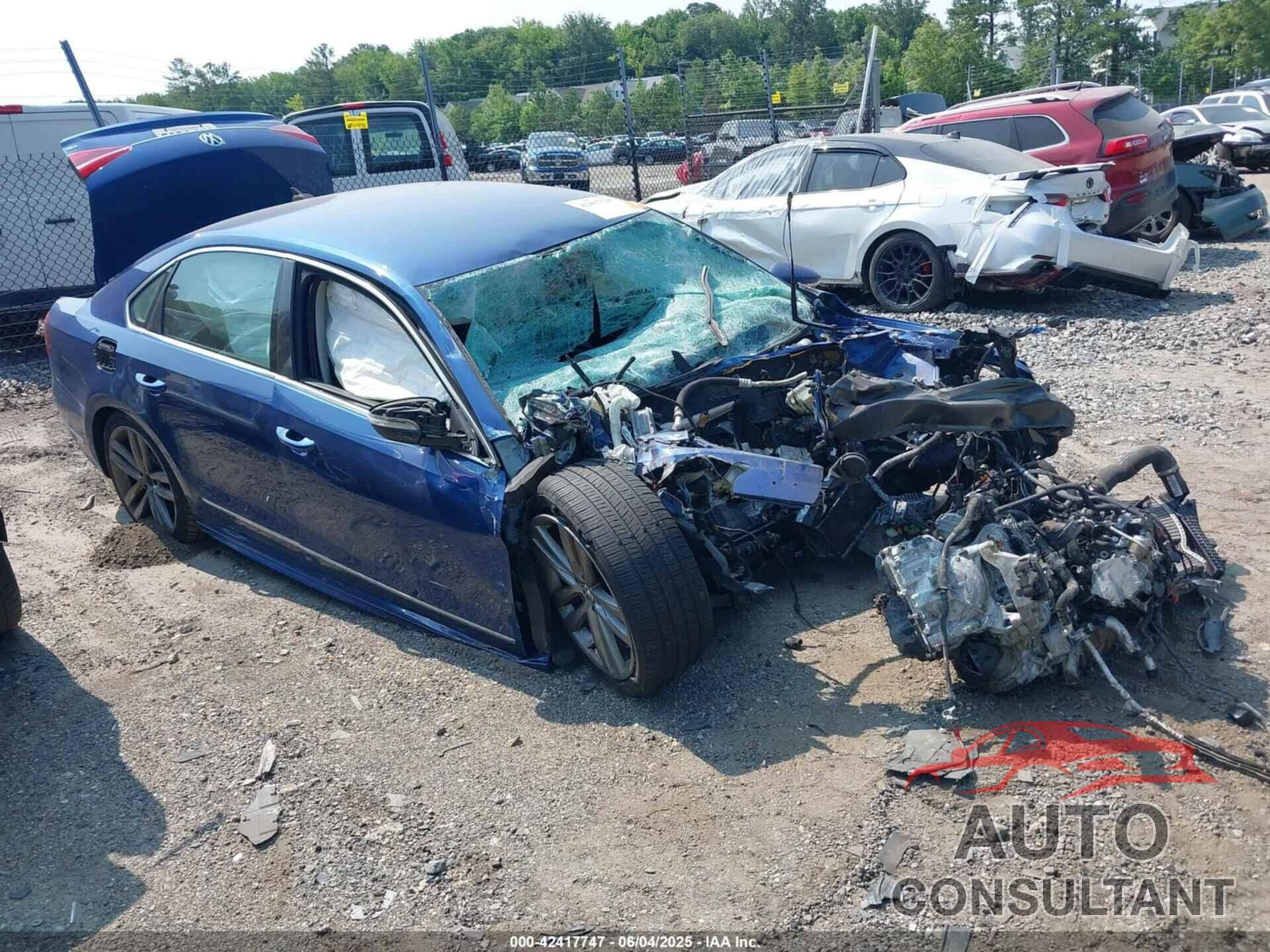 VOLKSWAGEN PASSAT 2017 - 1VWDT7A38HC007960