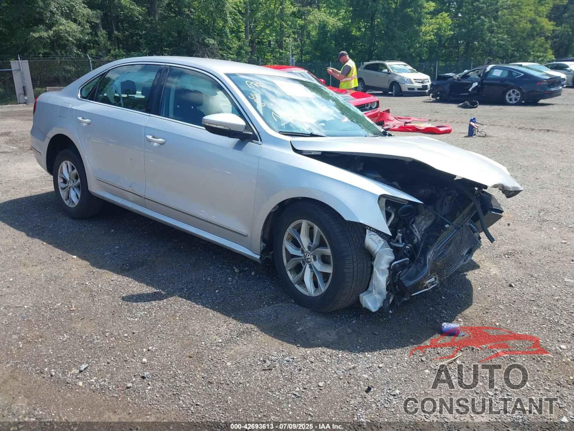 VOLKSWAGEN PASSAT 2016 - 1VWAT7A38GC029314
