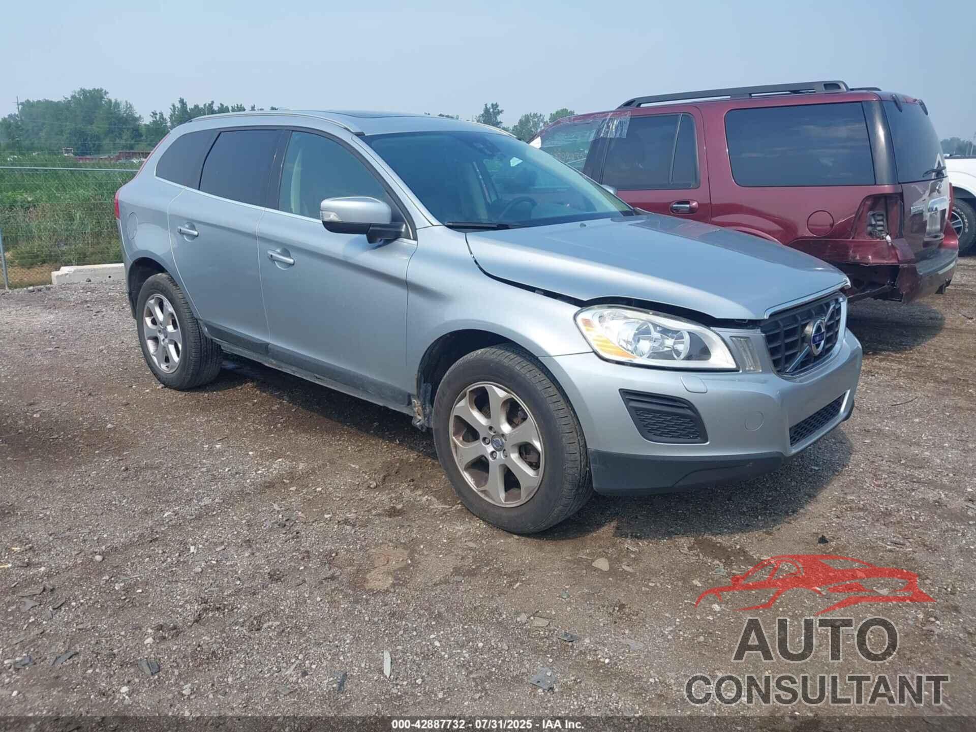 VOLVO XC60 2013 - YV4952DZXD2392571