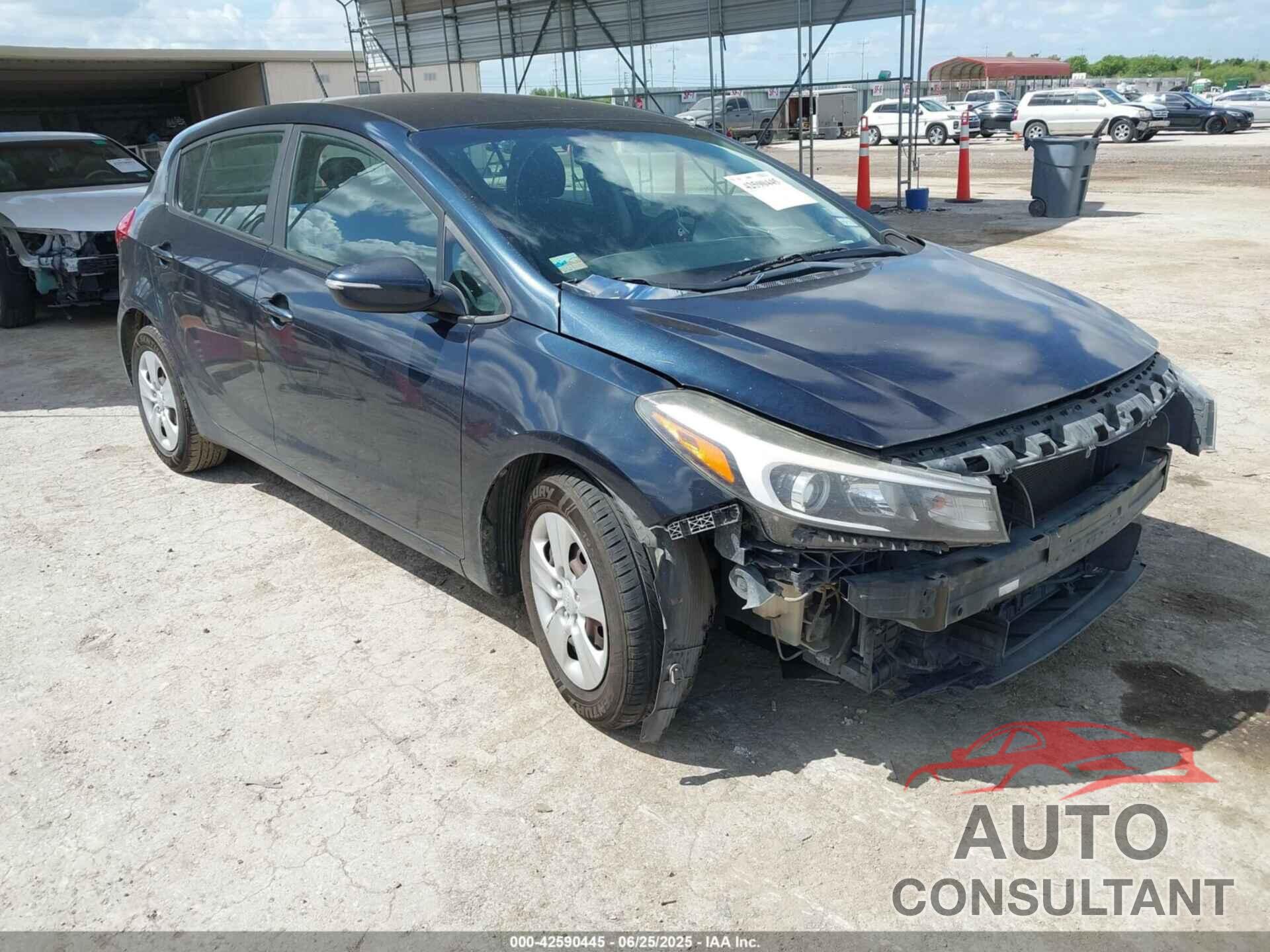 KIA FORTE 2017 - KNAFK5A89H5683429