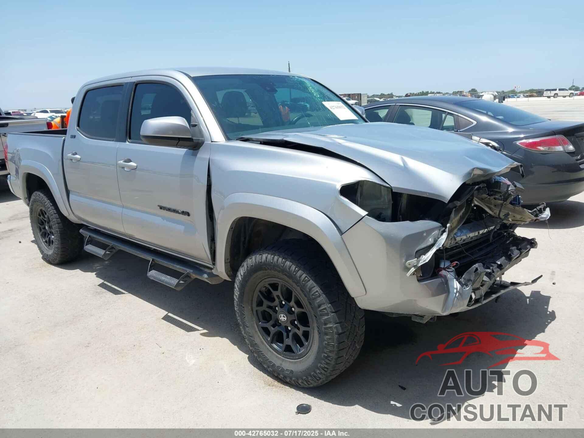 TOYOTA TACOMA 2021 - 5TFAZ5CN4MX105684
