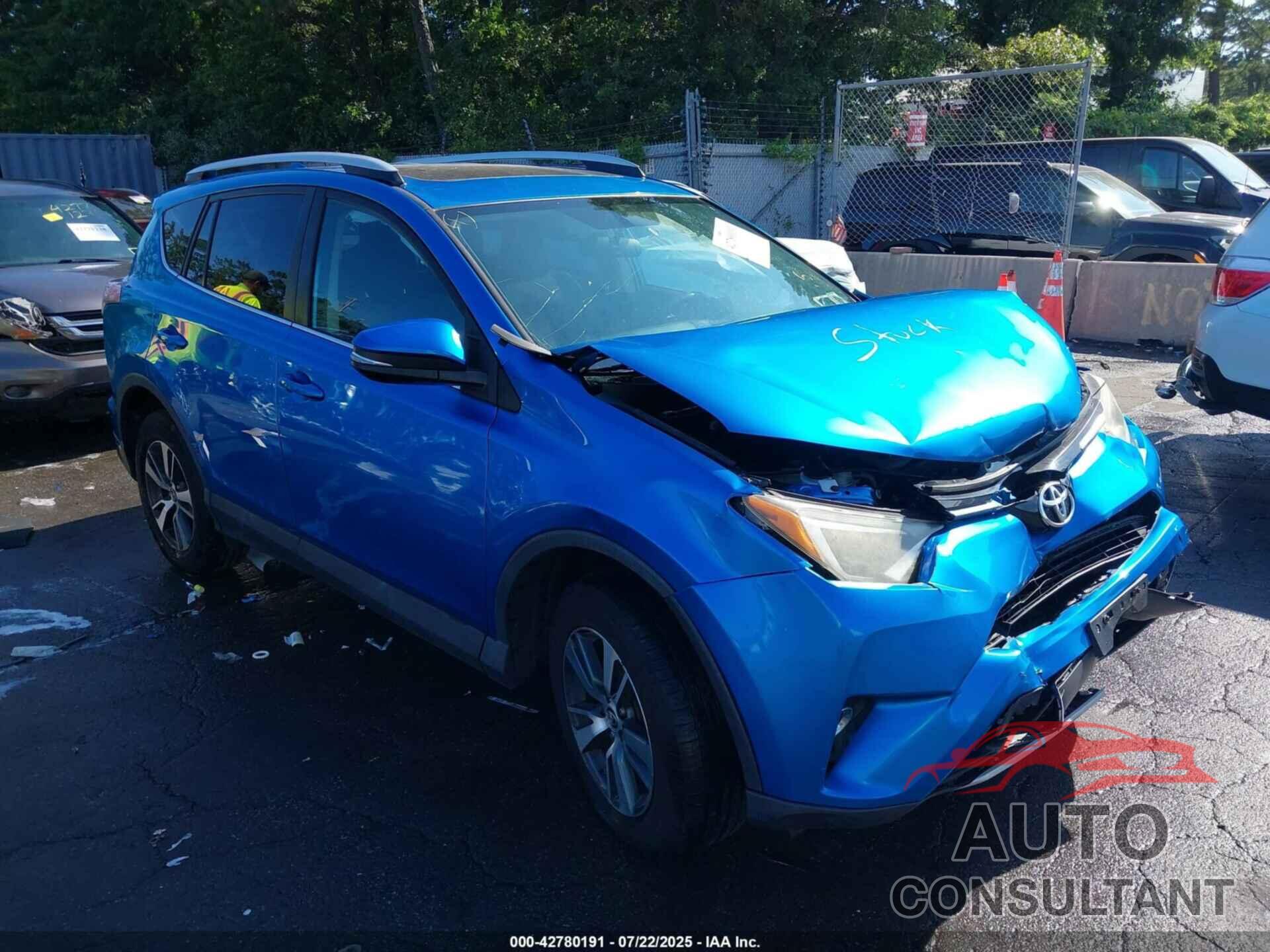 TOYOTA RAV4 2016 - 2T3RFREV5GW504841