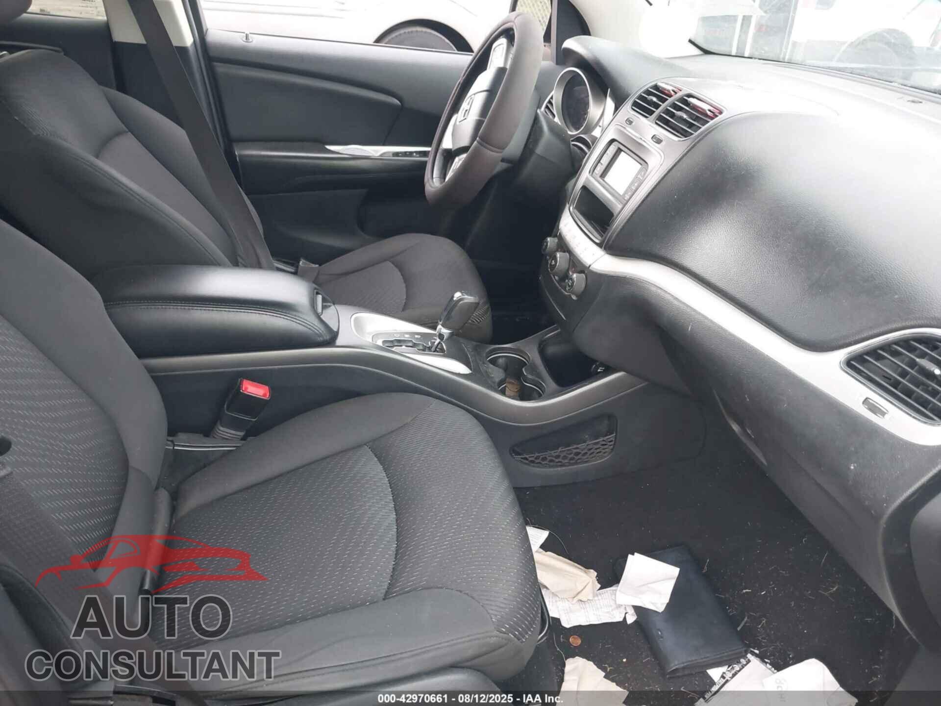 DODGE JOURNEY 2017 - 3C4PDCBB5HT528263