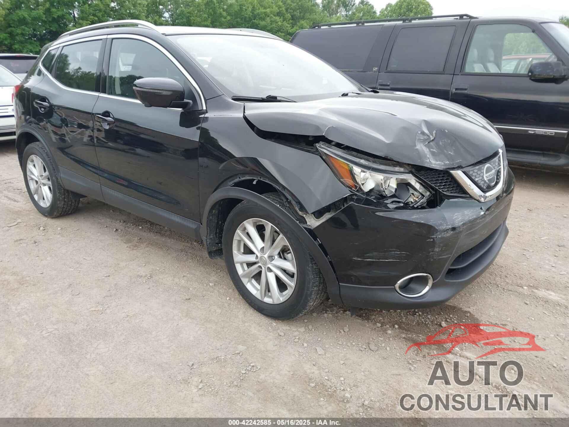 NISSAN ROGUE SPORT 2018 - JN1BJ1CR5JW266914