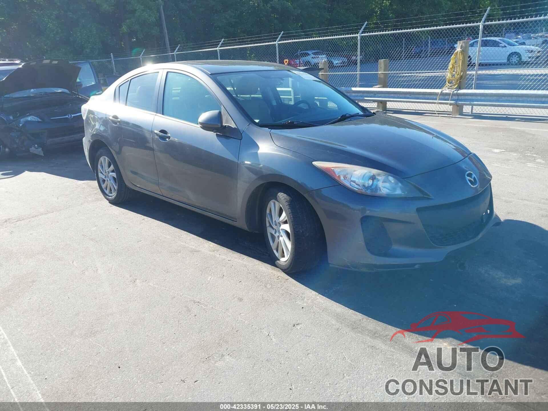 MAZDA MAZDA3 2012 - JM1BL1W87C1658660