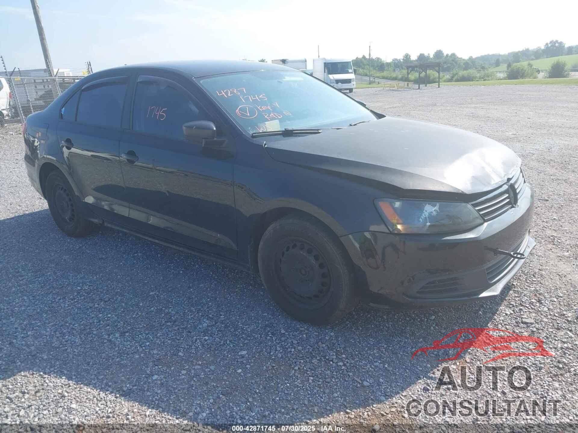 VOLKSWAGEN JETTA 2013 - 3VW2K7AJ1DM267697