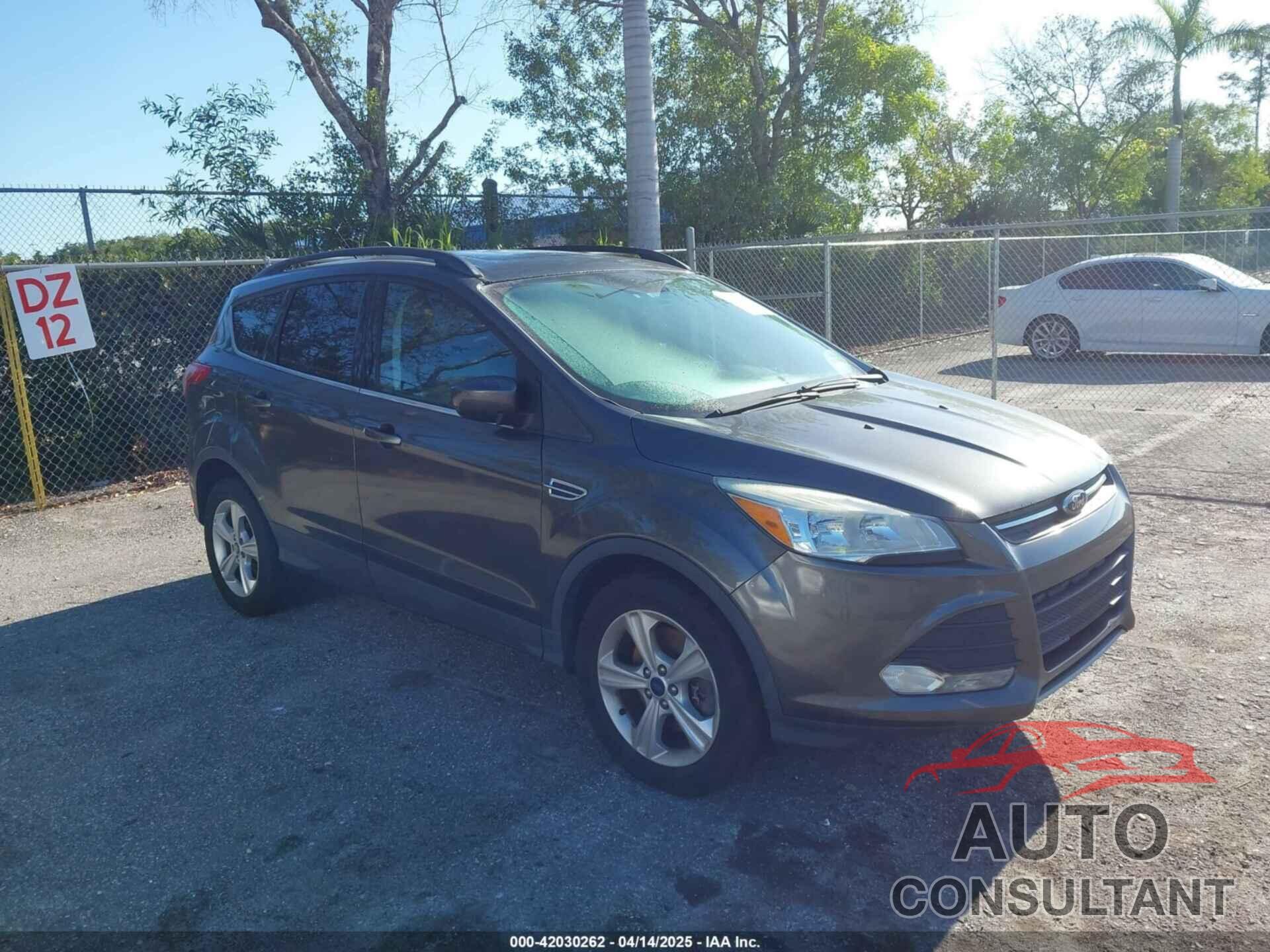 FORD ESCAPE 2016 - 1FMCU9GX3GUB78749