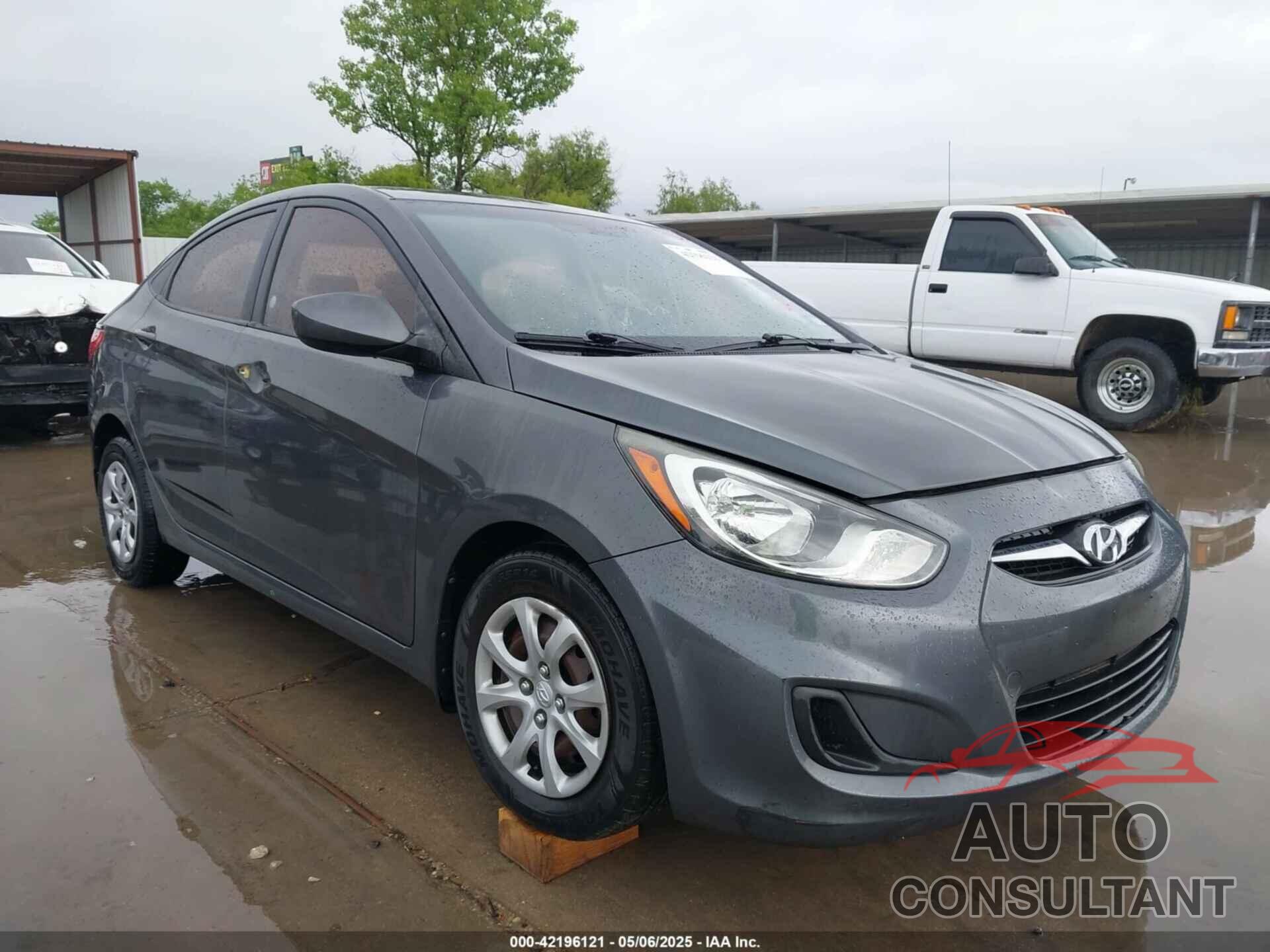 HYUNDAI ACCENT 2013 - KMHCT4AE1DU307144