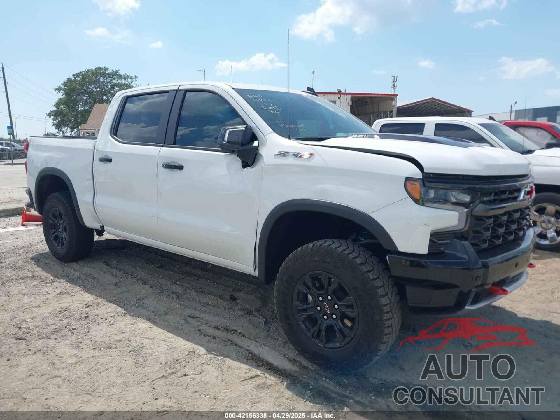 CHEVROLET SILVERADO 1500 2025 - 3GCUKHEL0SG213168