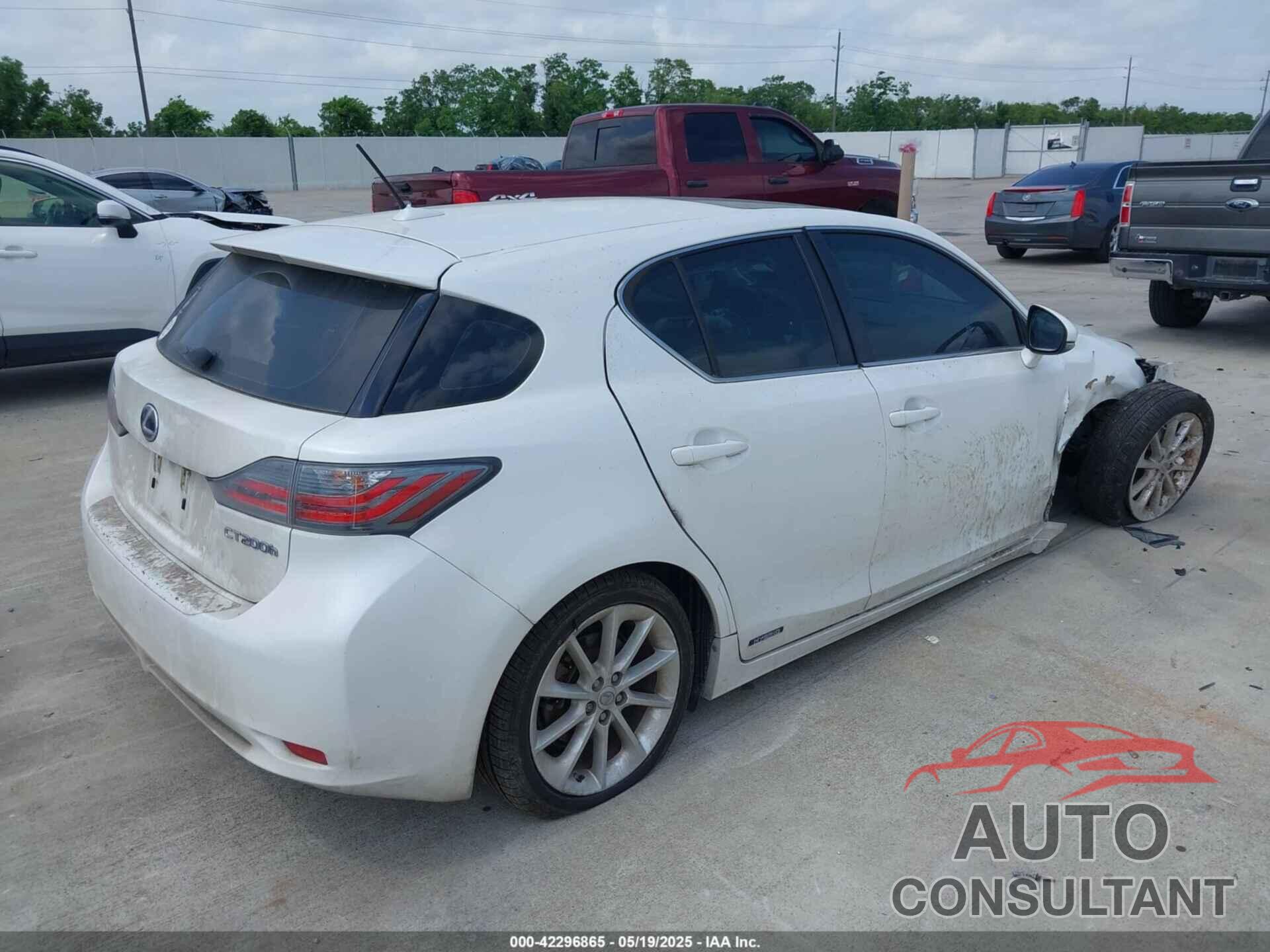 LEXUS CT 200H 2012 - JTHKD5BHXC2065846