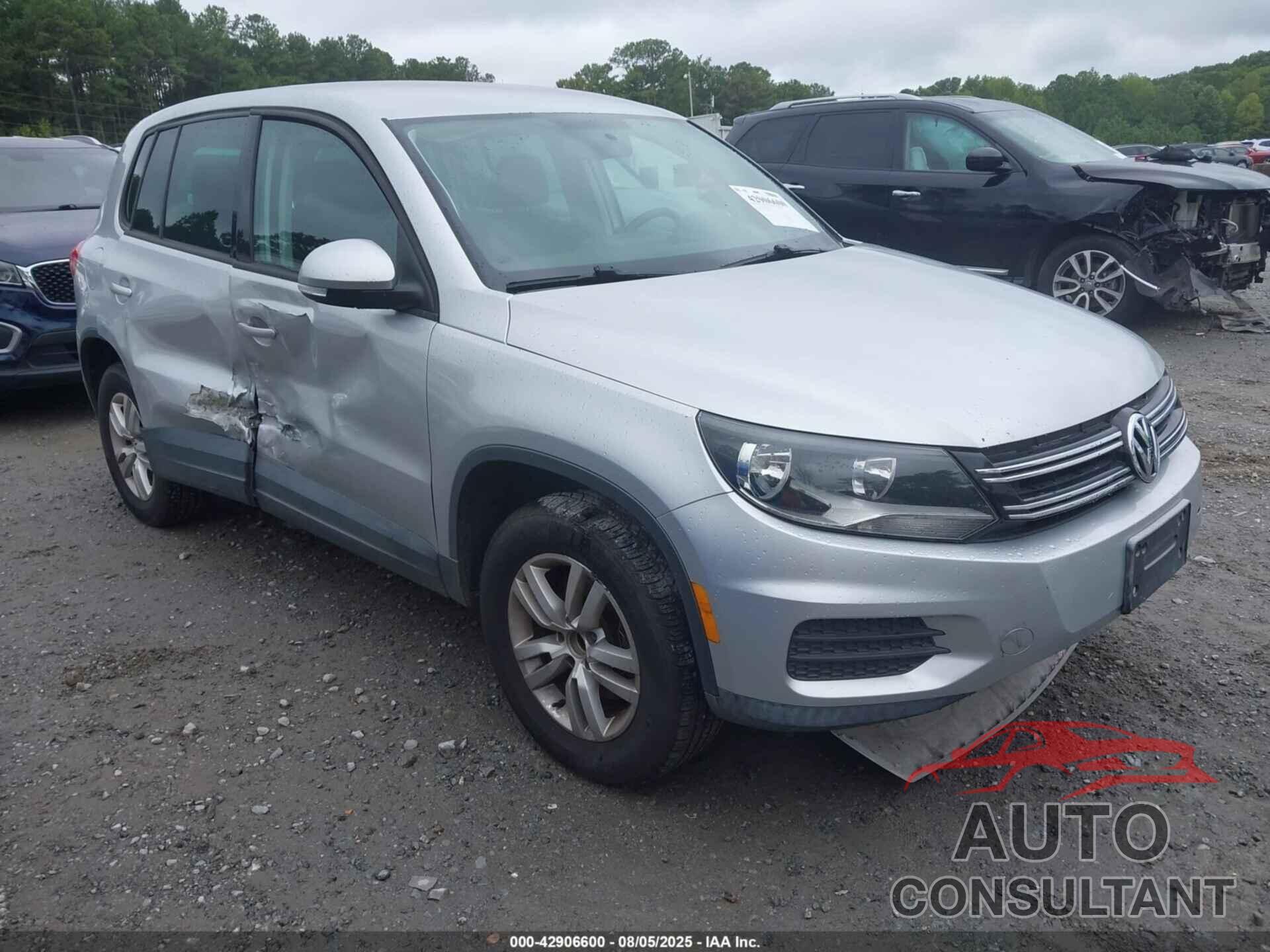 VOLKSWAGEN TIGUAN 2012 - WVGAV7AX7CW542672