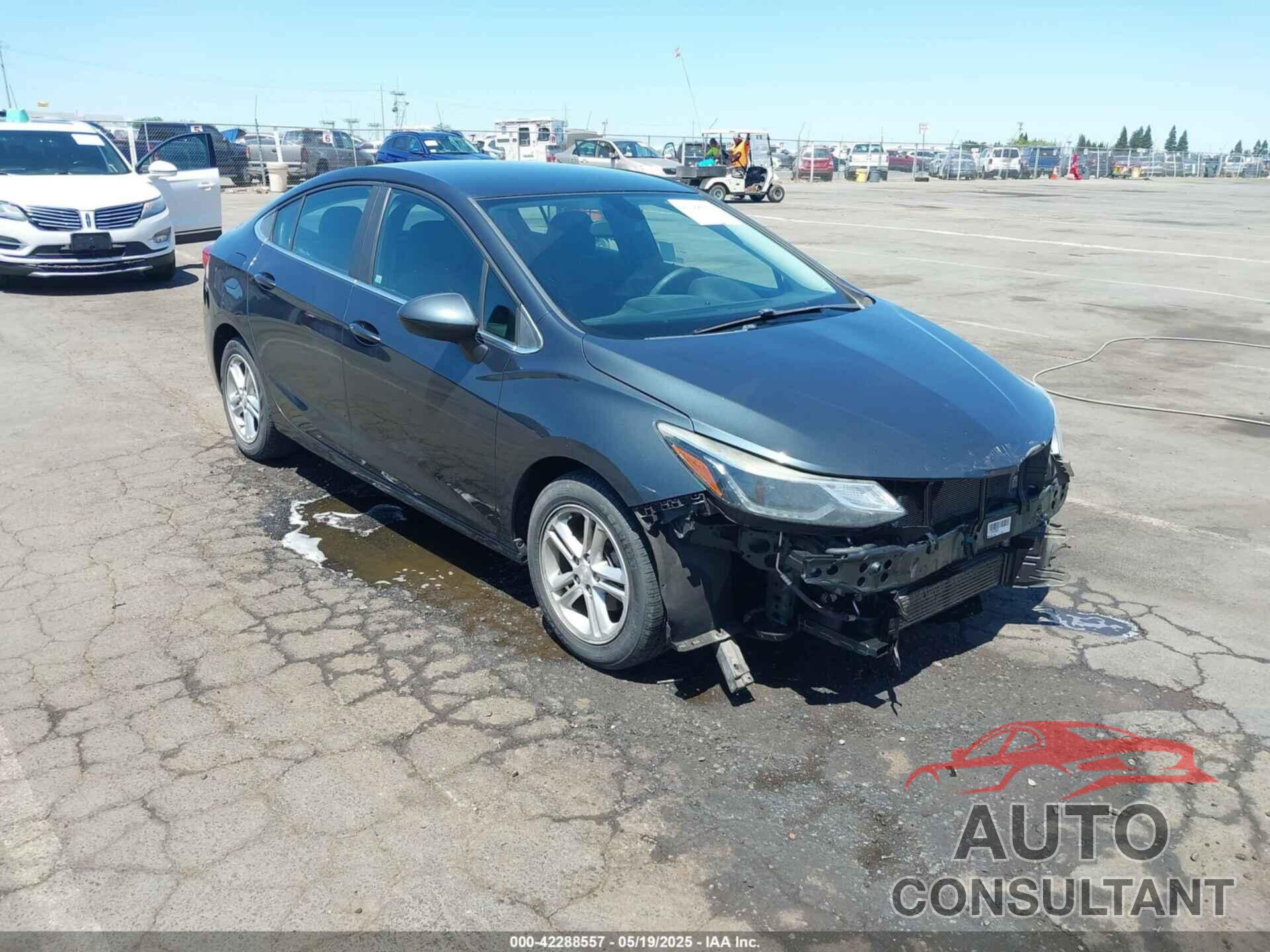 CHEVROLET CRUZE 2017 - 1G1BE5SM3H7179816