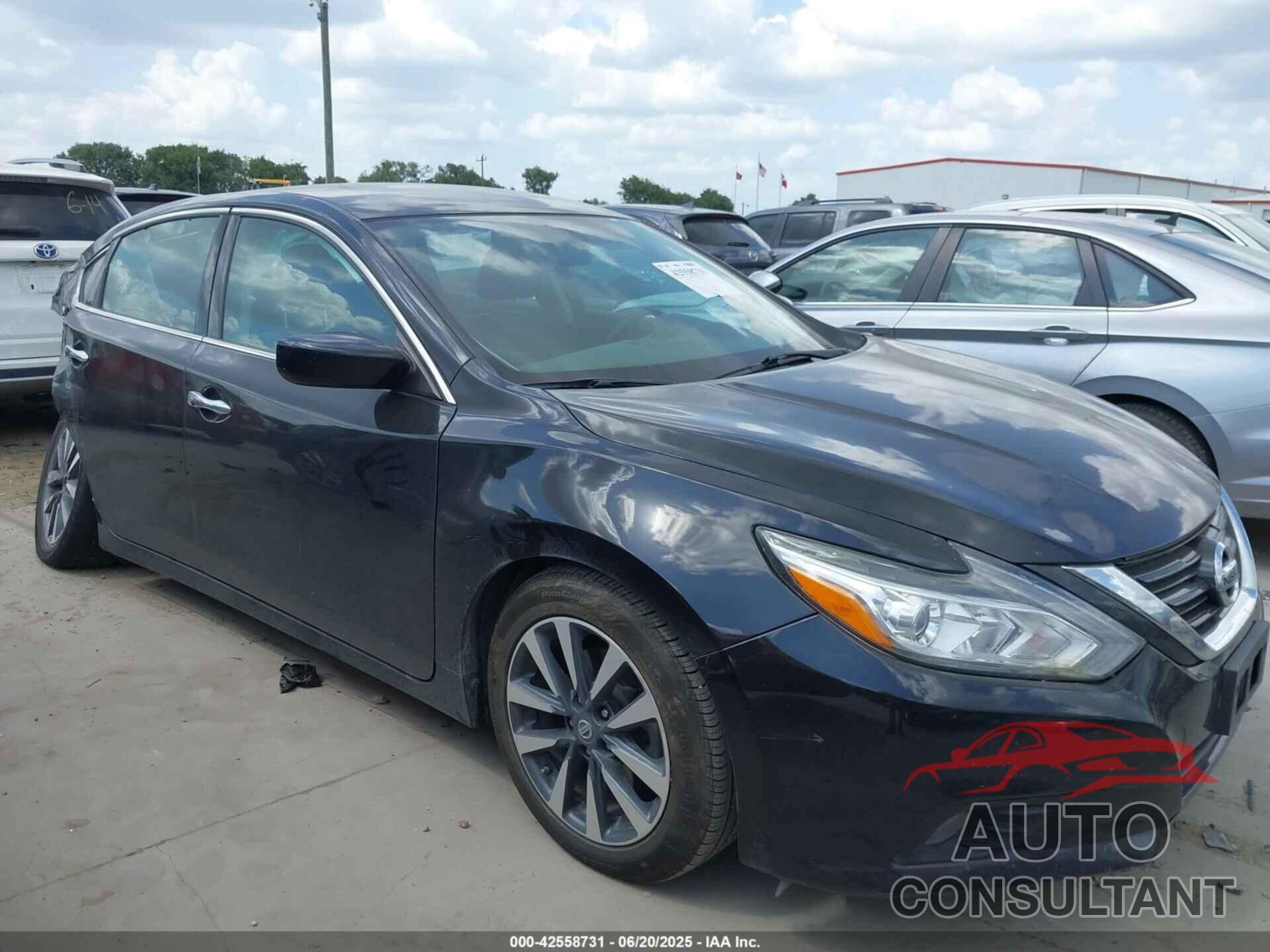 NISSAN ALTIMA 2017 - 1N4AL3AP5HC193464