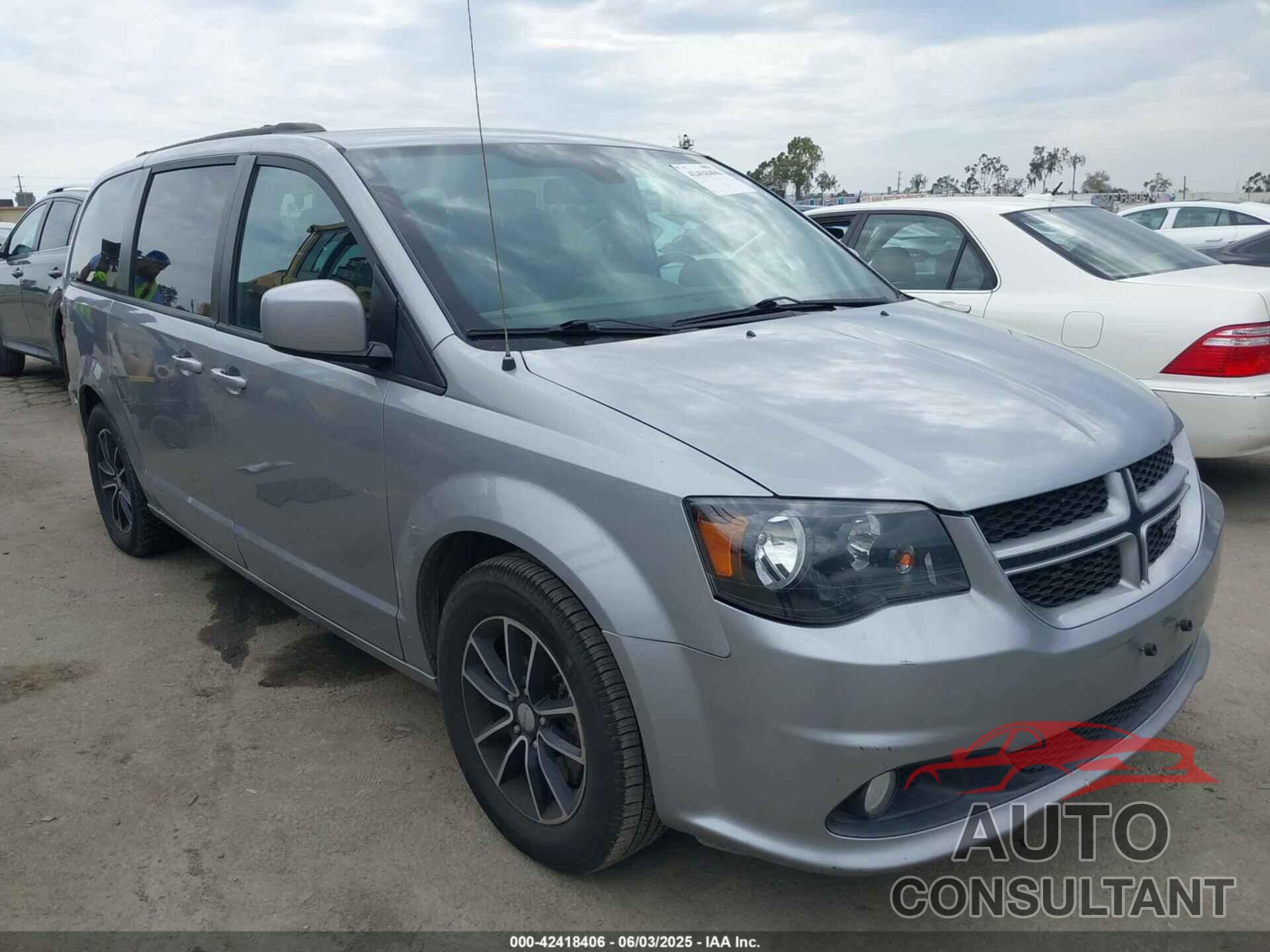 DODGE GRAND CARAVAN 2018 - 2C4RDGEG8JR335119