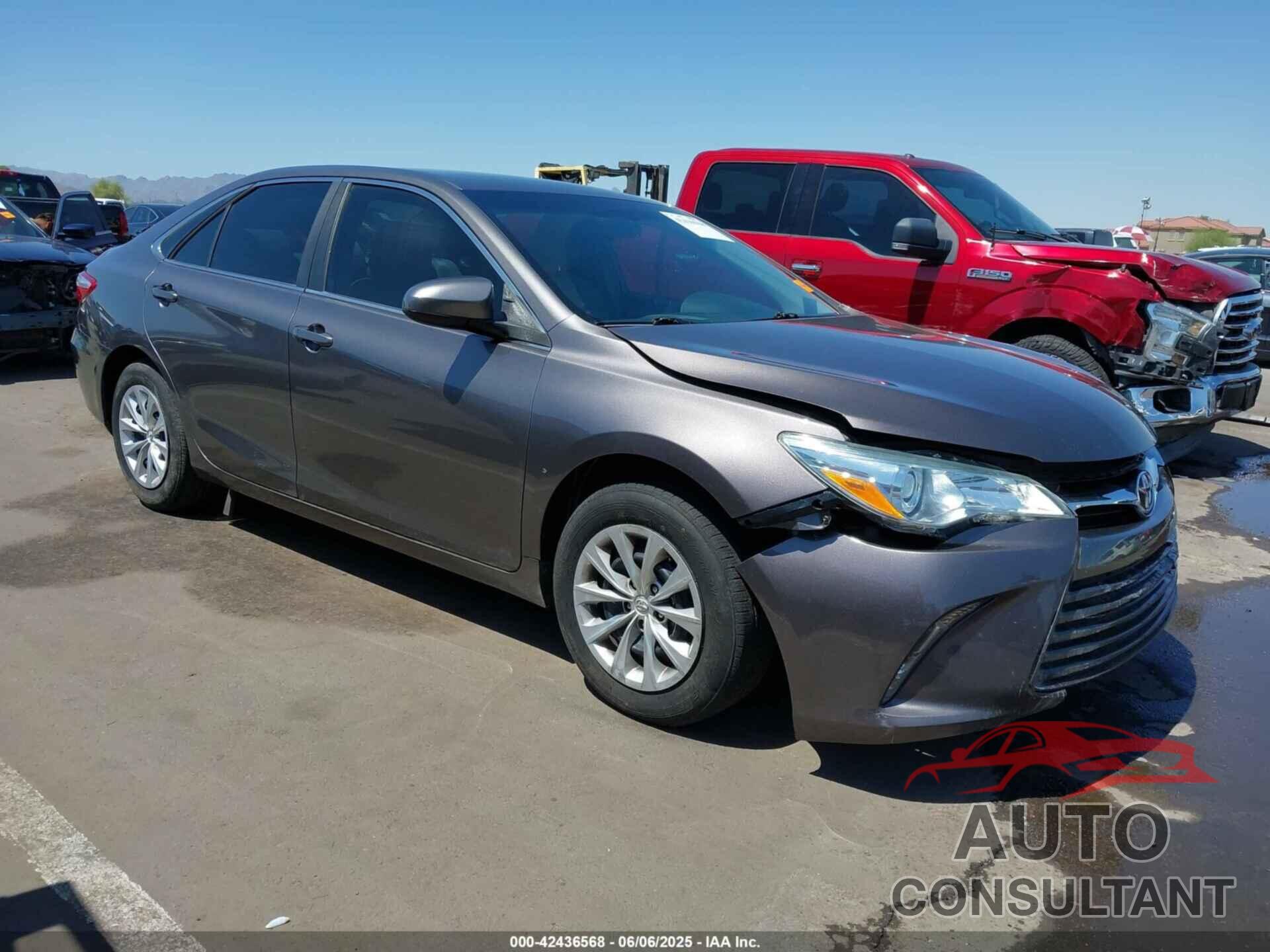 TOYOTA CAMRY 2016 - 4T4BF1FK1GR542427