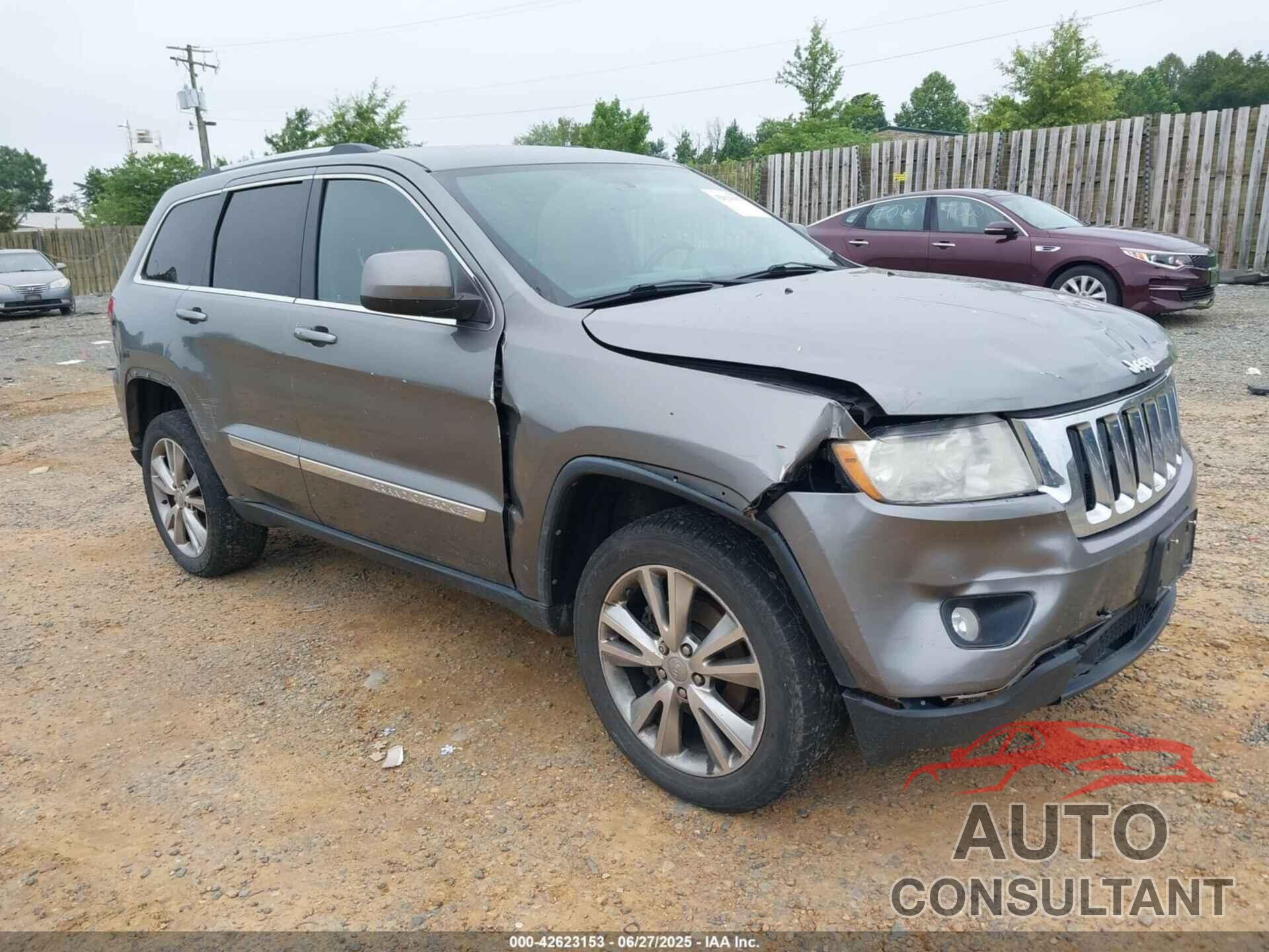 JEEP GRAND CHEROKEE 2013 - 1C4RJFAG3DC556035