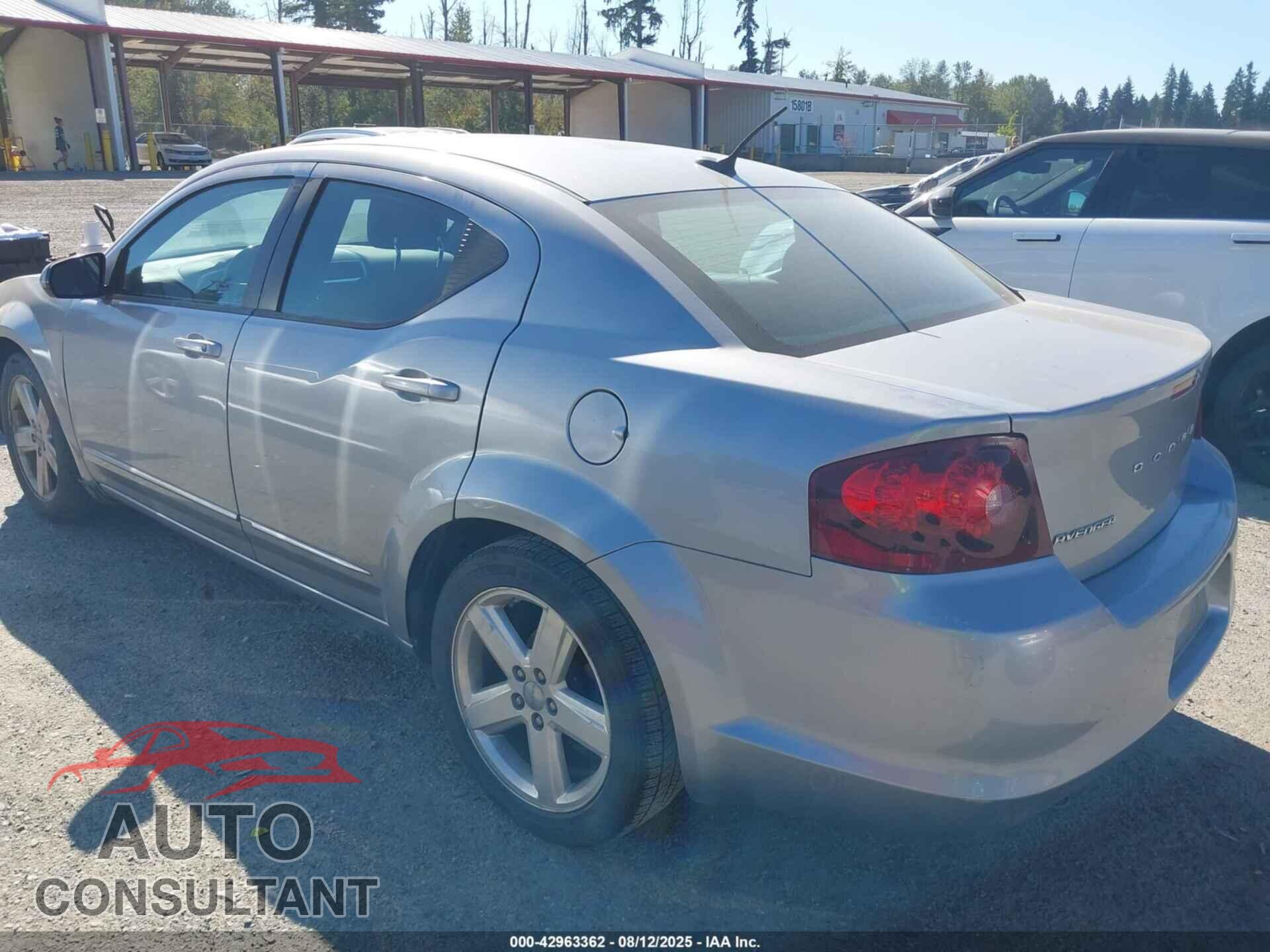 DODGE AVENGER 2013 - 1C3CDZCB7DN608663