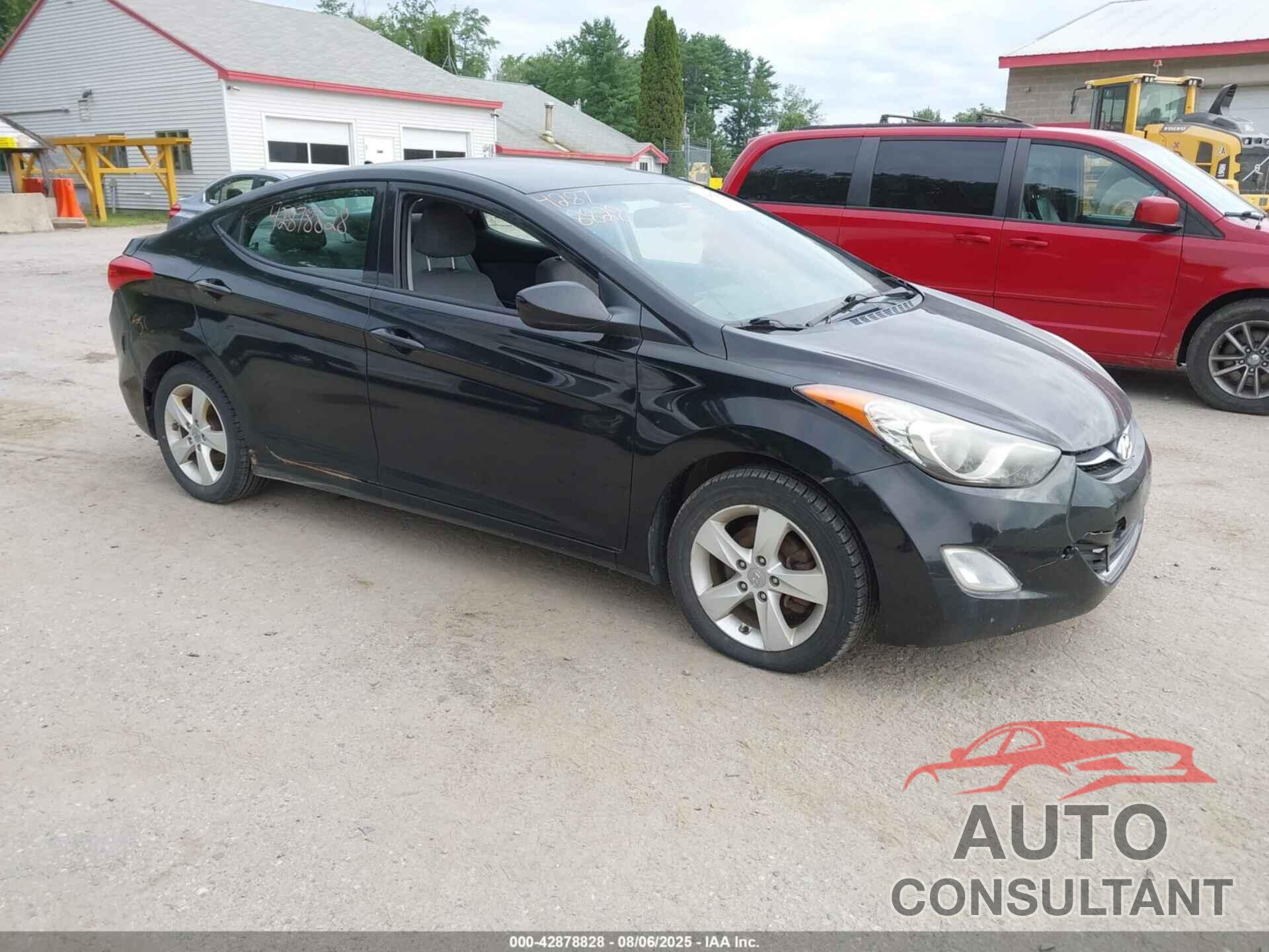 HYUNDAI ELANTRA 2013 - KMHDH4AE9DU018129