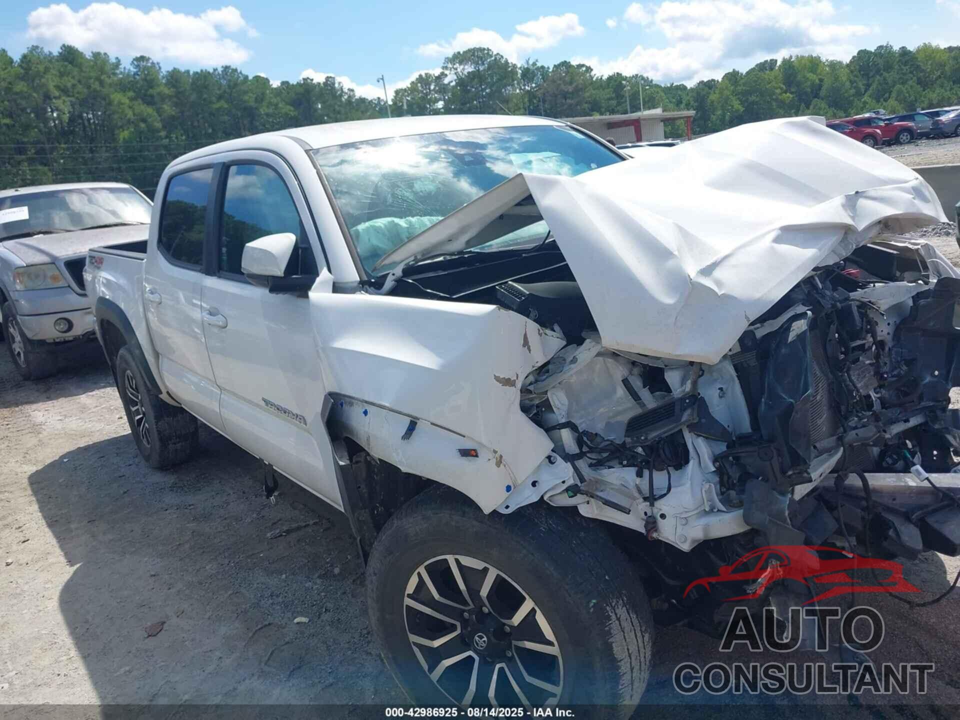 TOYOTA TACOMA 2020 - 3TMCZ5AN3LM331473