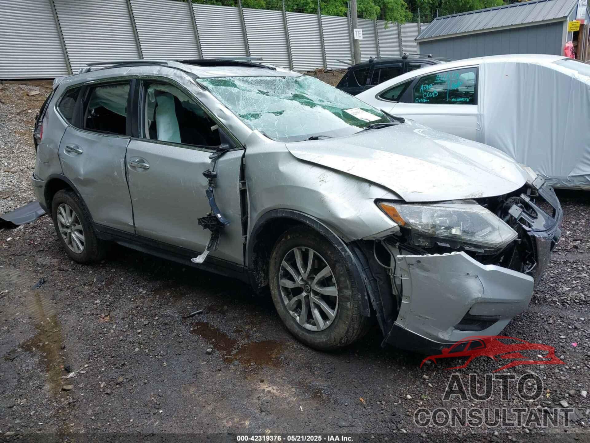 NISSAN ROGUE 2017 - 5N1AT2MV7HC821647