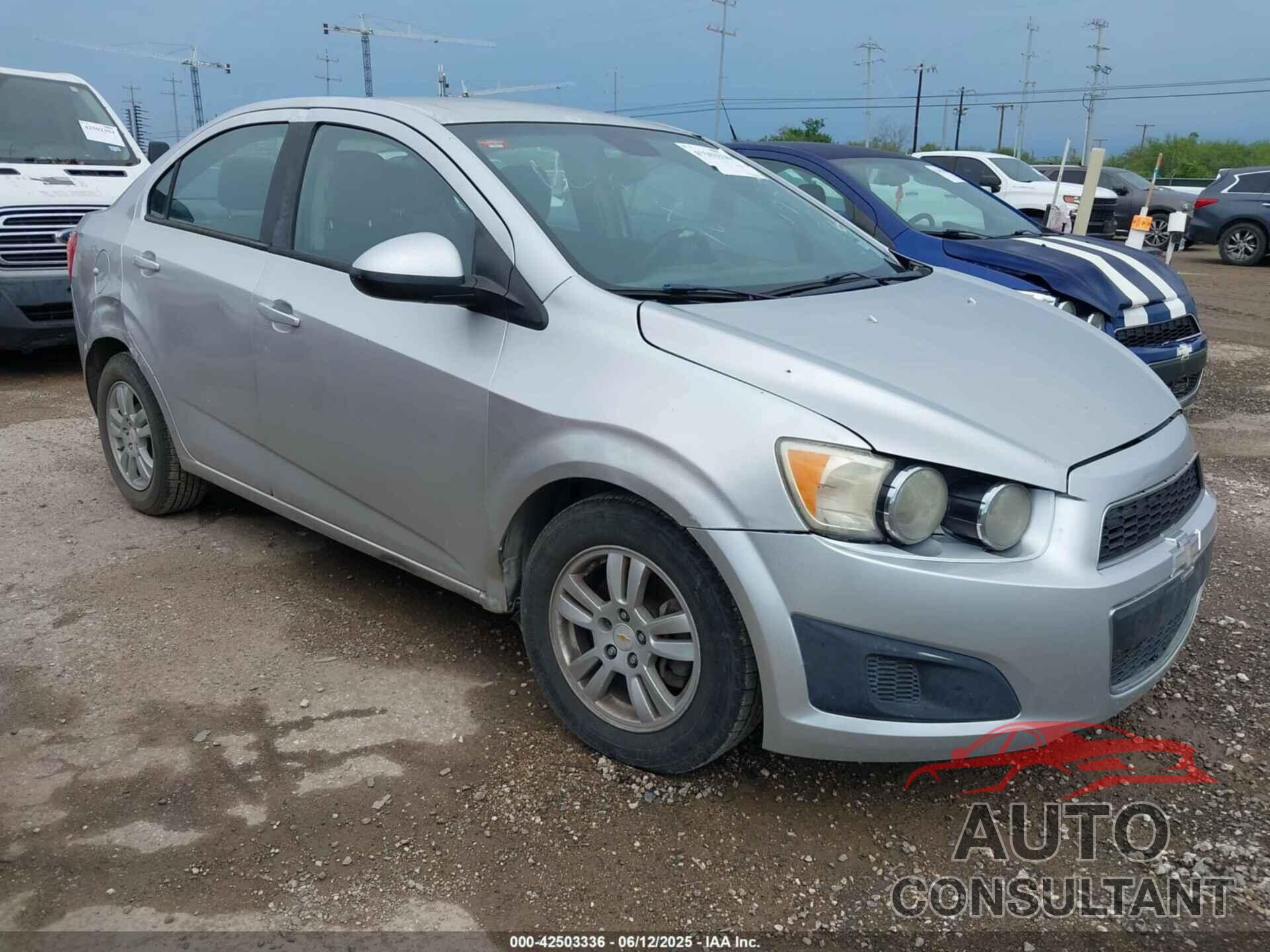 CHEVROLET SONIC 2012 - 1G1JA5SH8C4143236
