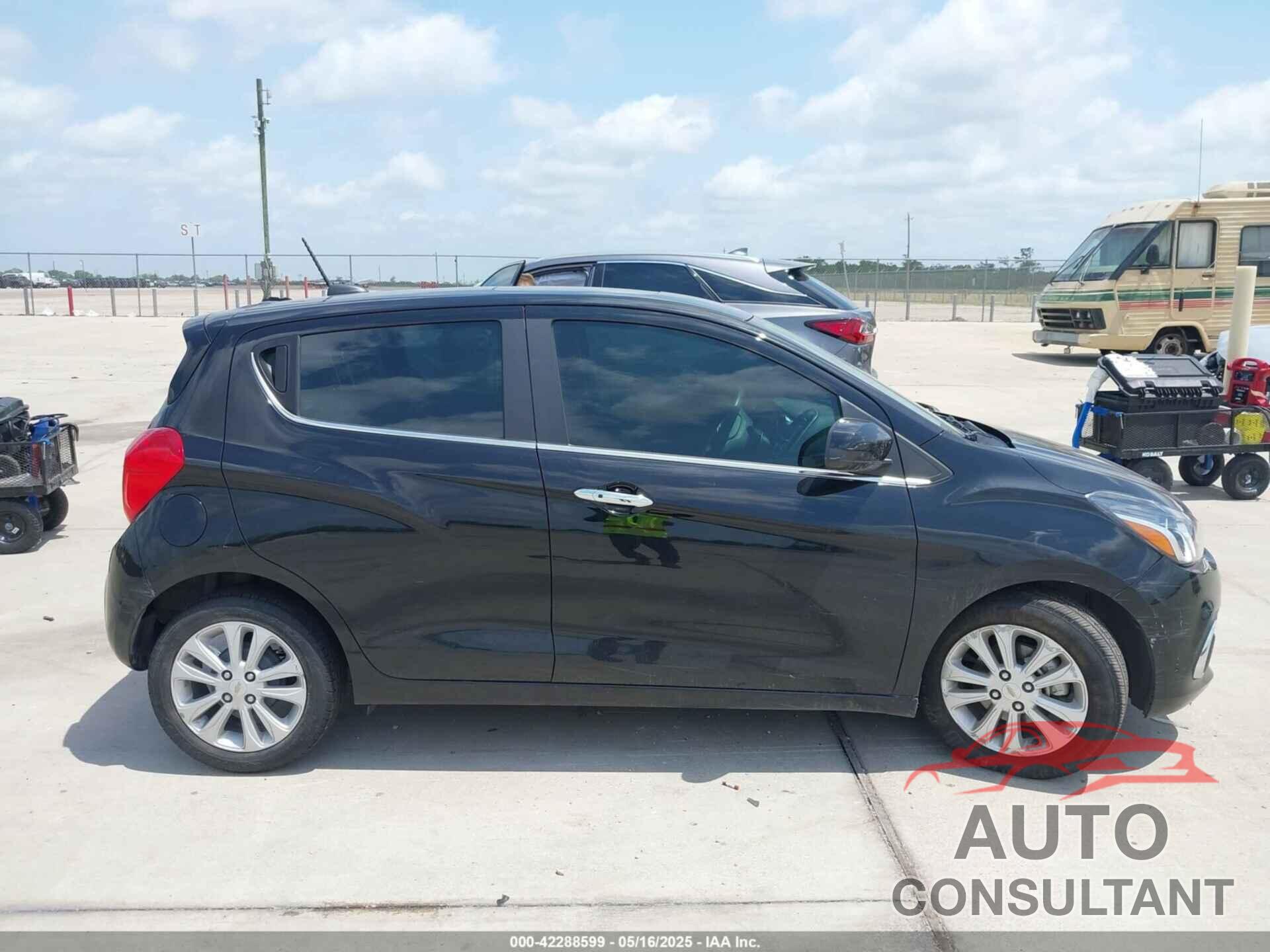 CHEVROLET SPARK 2017 - KL8CF6SA1HC765144