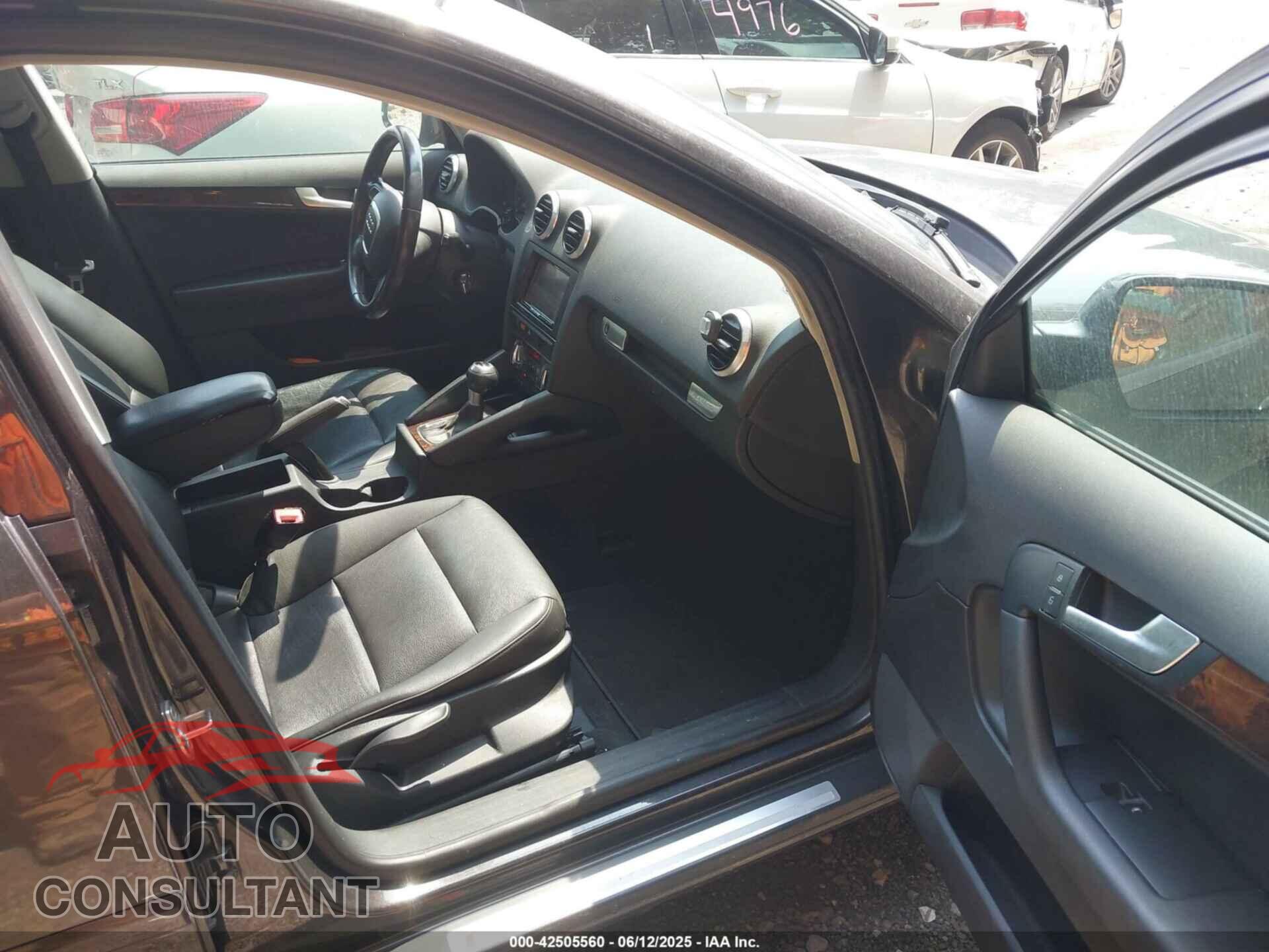 AUDI A3 2013 - WAUDFAFM0DA010637
